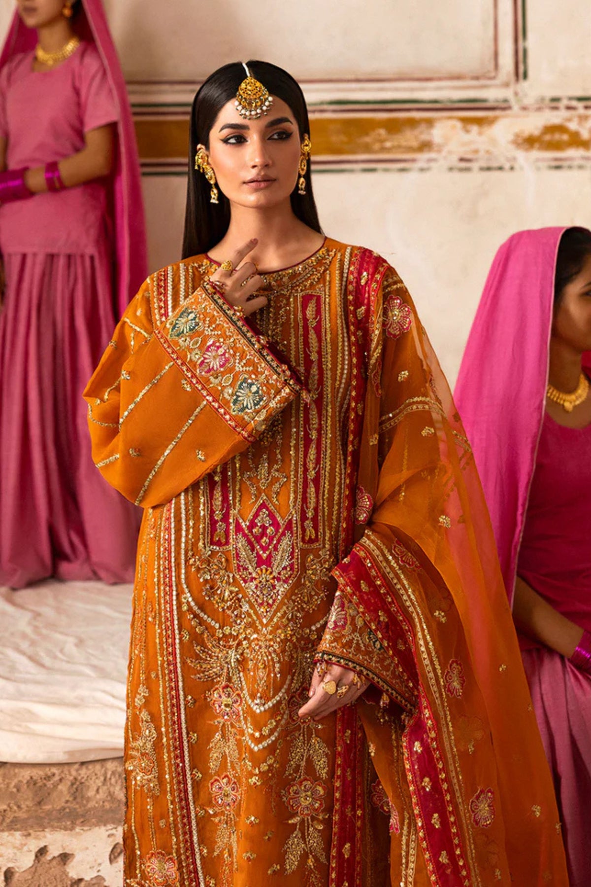 Party Suits For Pakistani Wedding Function