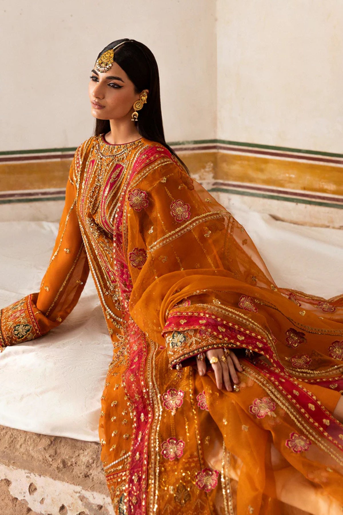 Party Suits For Pakistani Wedding Function