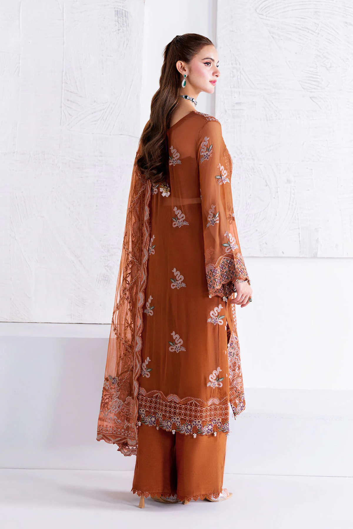 Traditional Pakistani Formal Suits In Brisbane