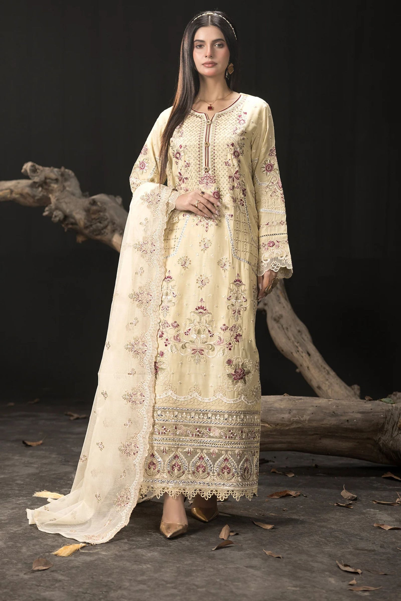 Pakistani Wedding Fashion For Women