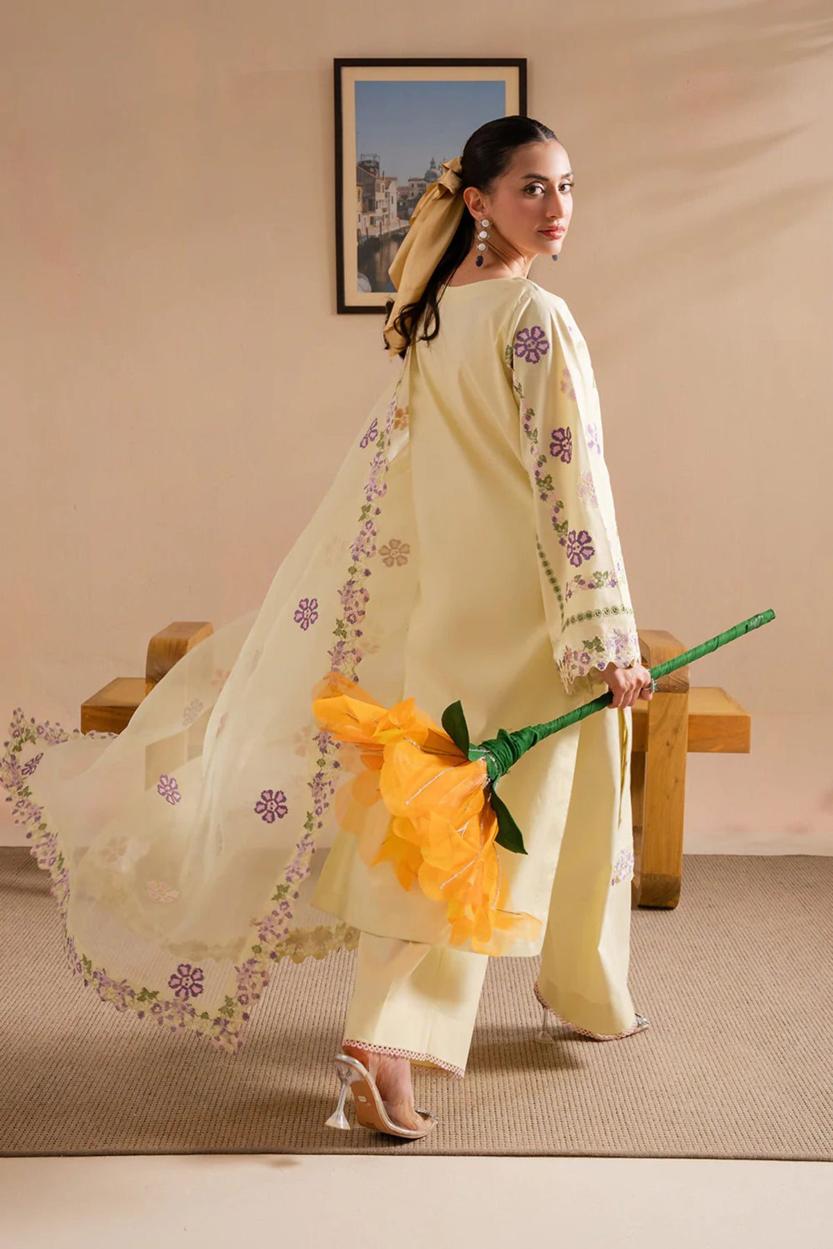Pakistani Ladies Lawn Suits | Melbourne AU