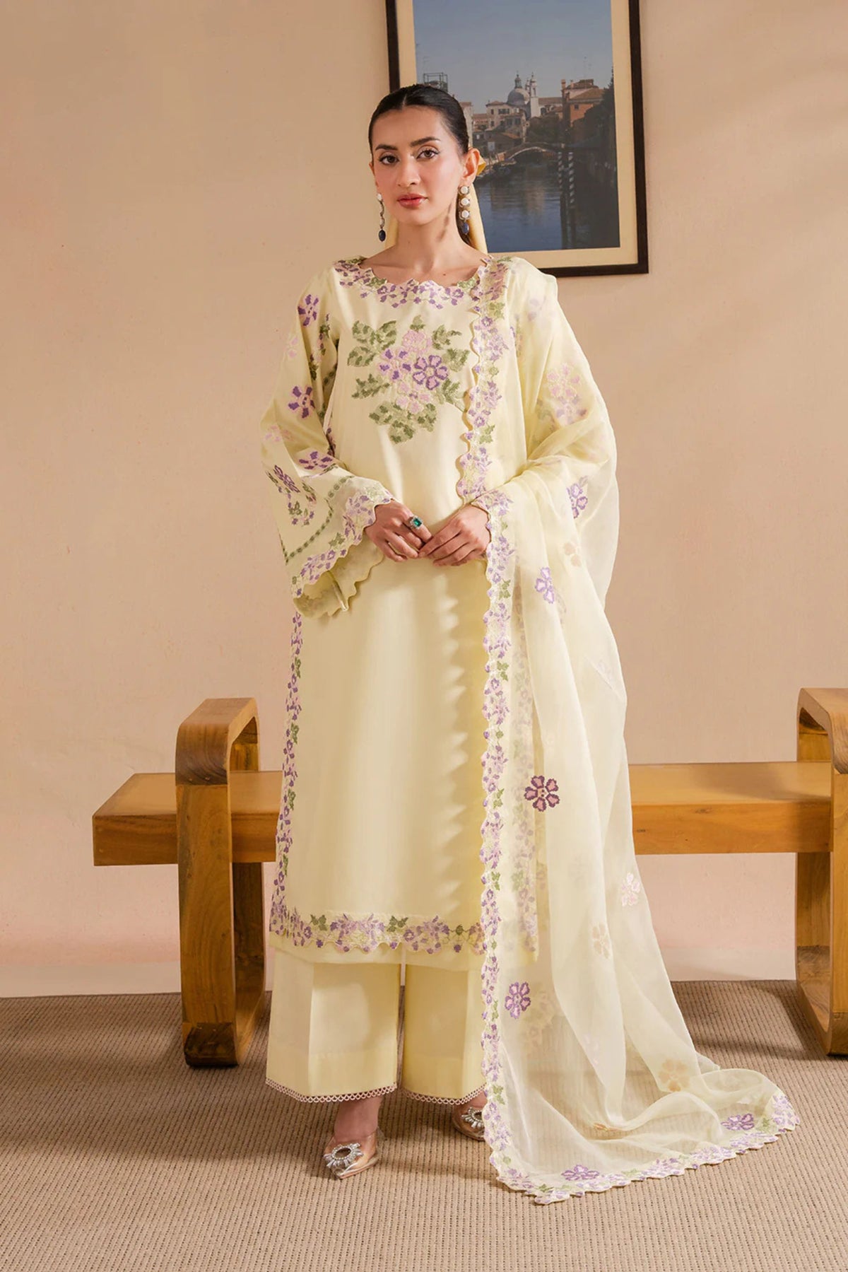 Pakistani Ladies Lawn Suits | Melbourne AU