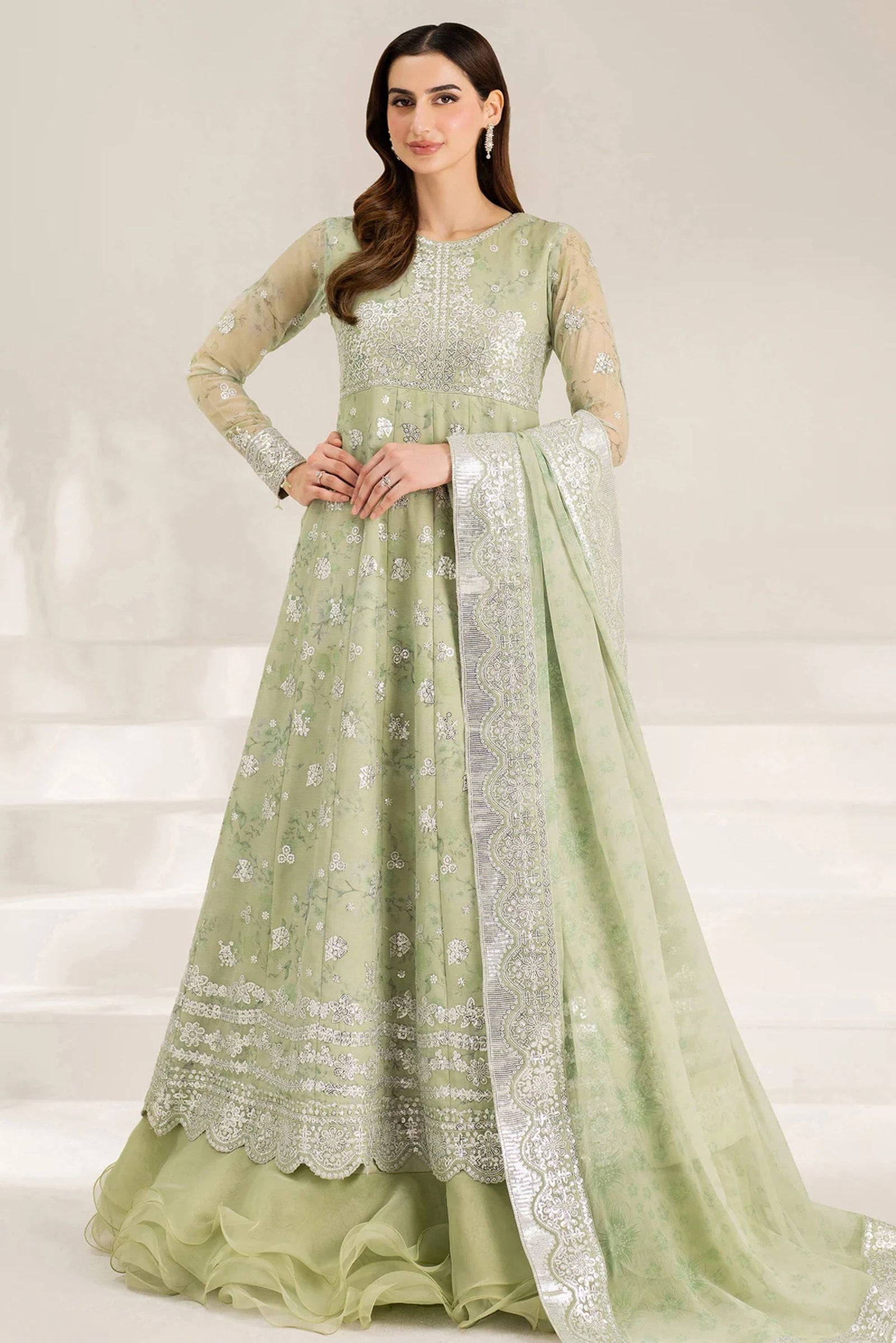 Pakistani Wedding Clothes For Females