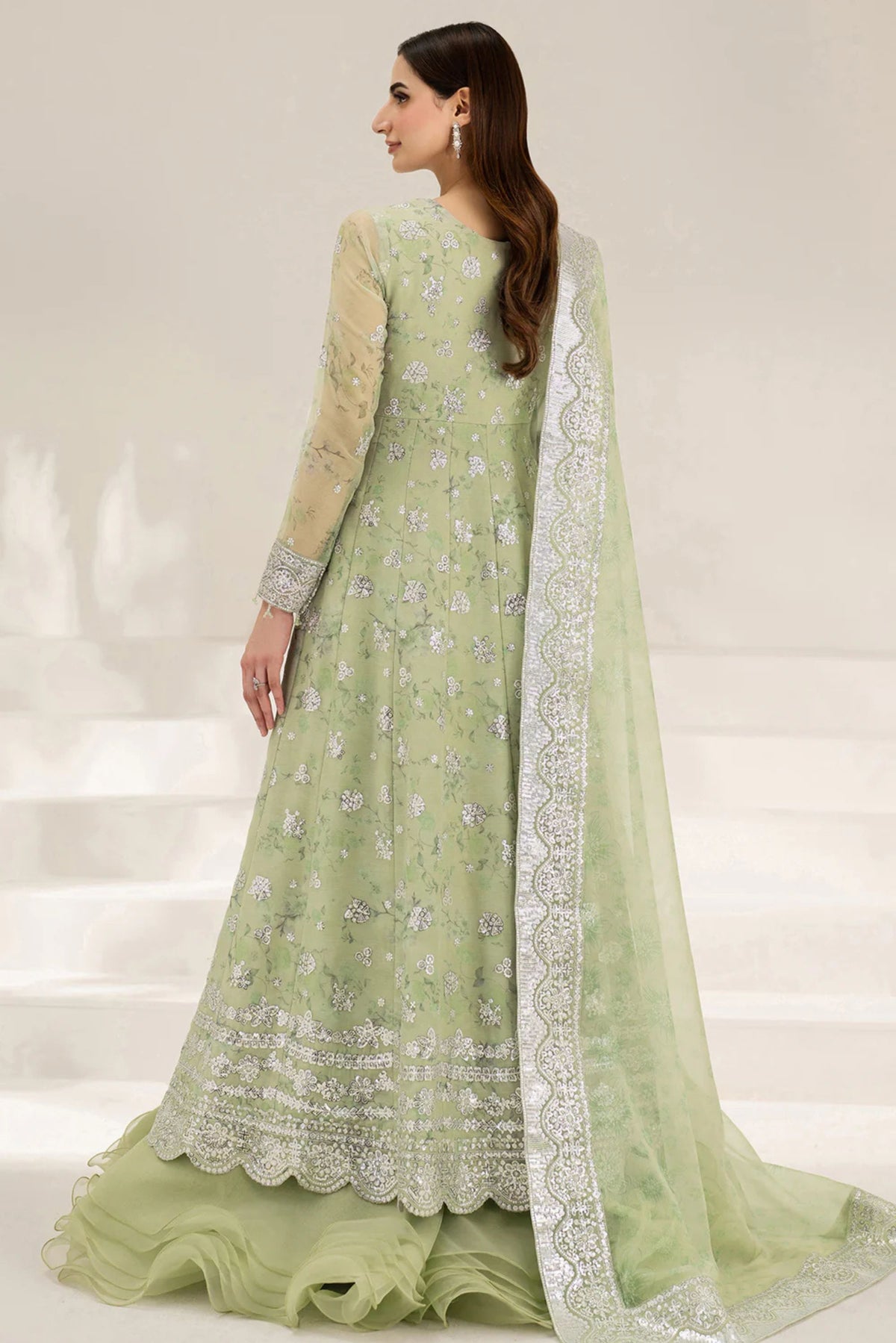 Pakistani Wedding Clothes For Females