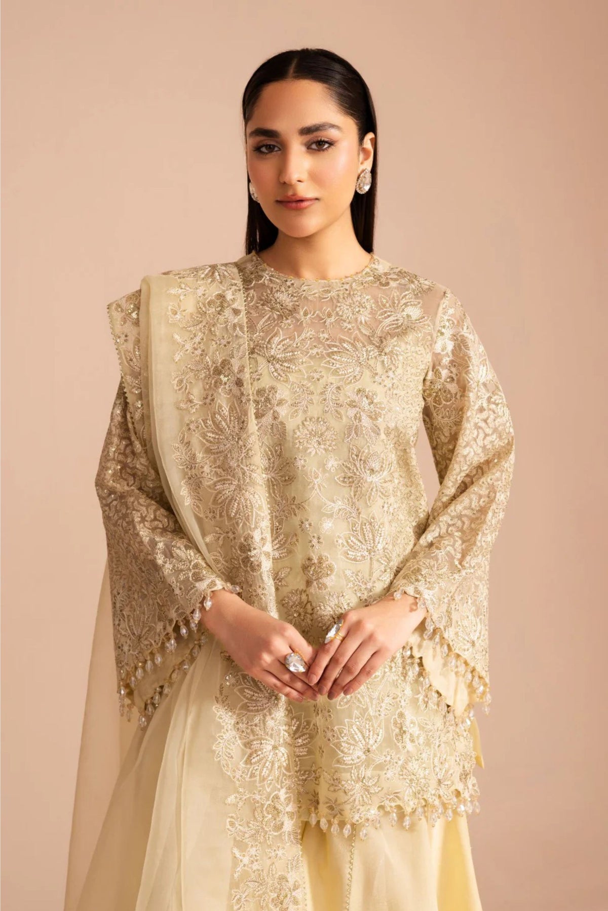 Wedding wear Pakistani outfits Online