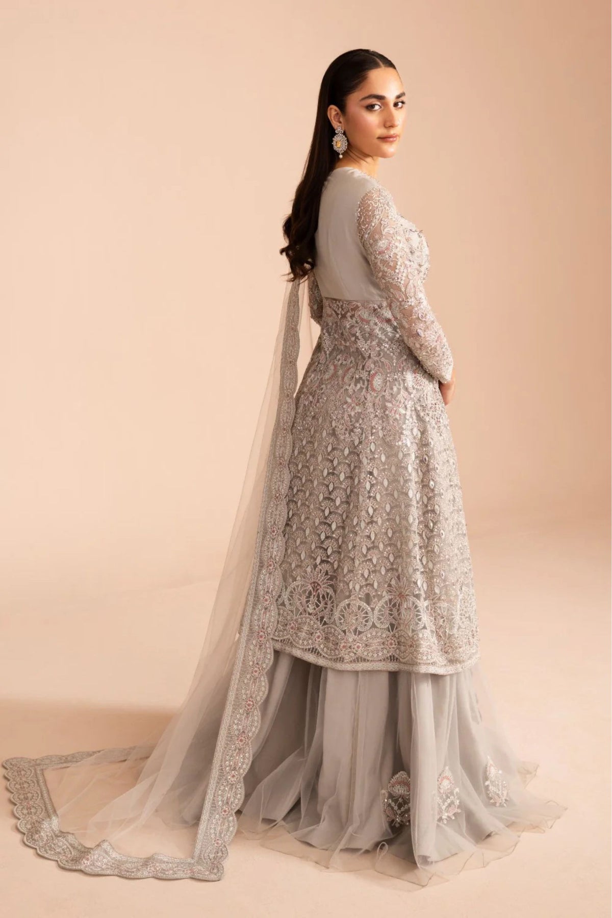 Wedding wear Pakistani outfits