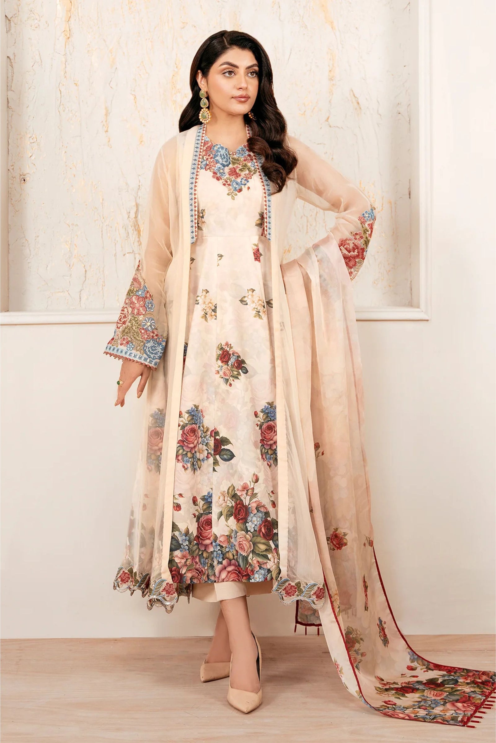 Pakistani Wedding Clothes For Females