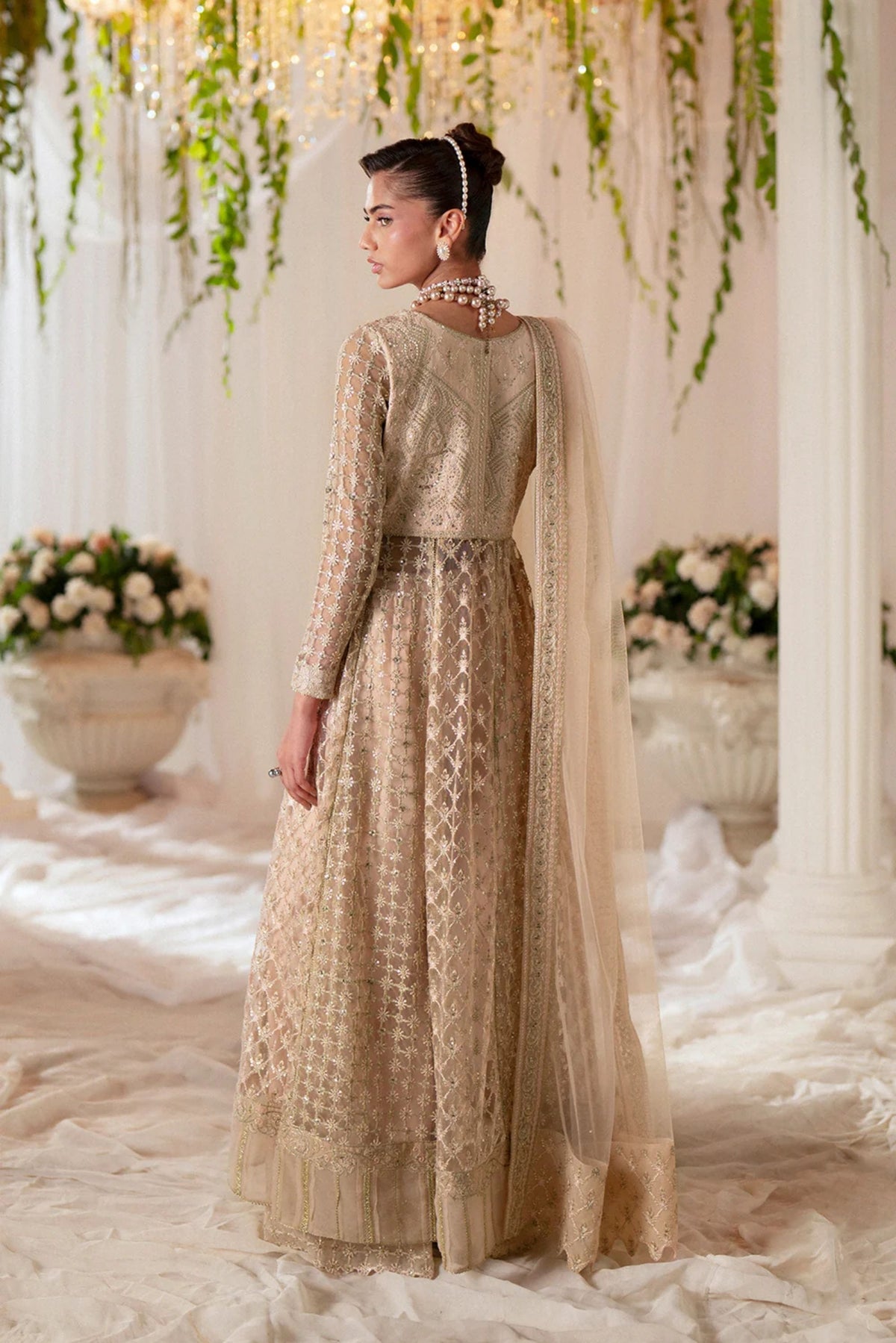 Readymade Pakistani Outfits For Wedding  Function