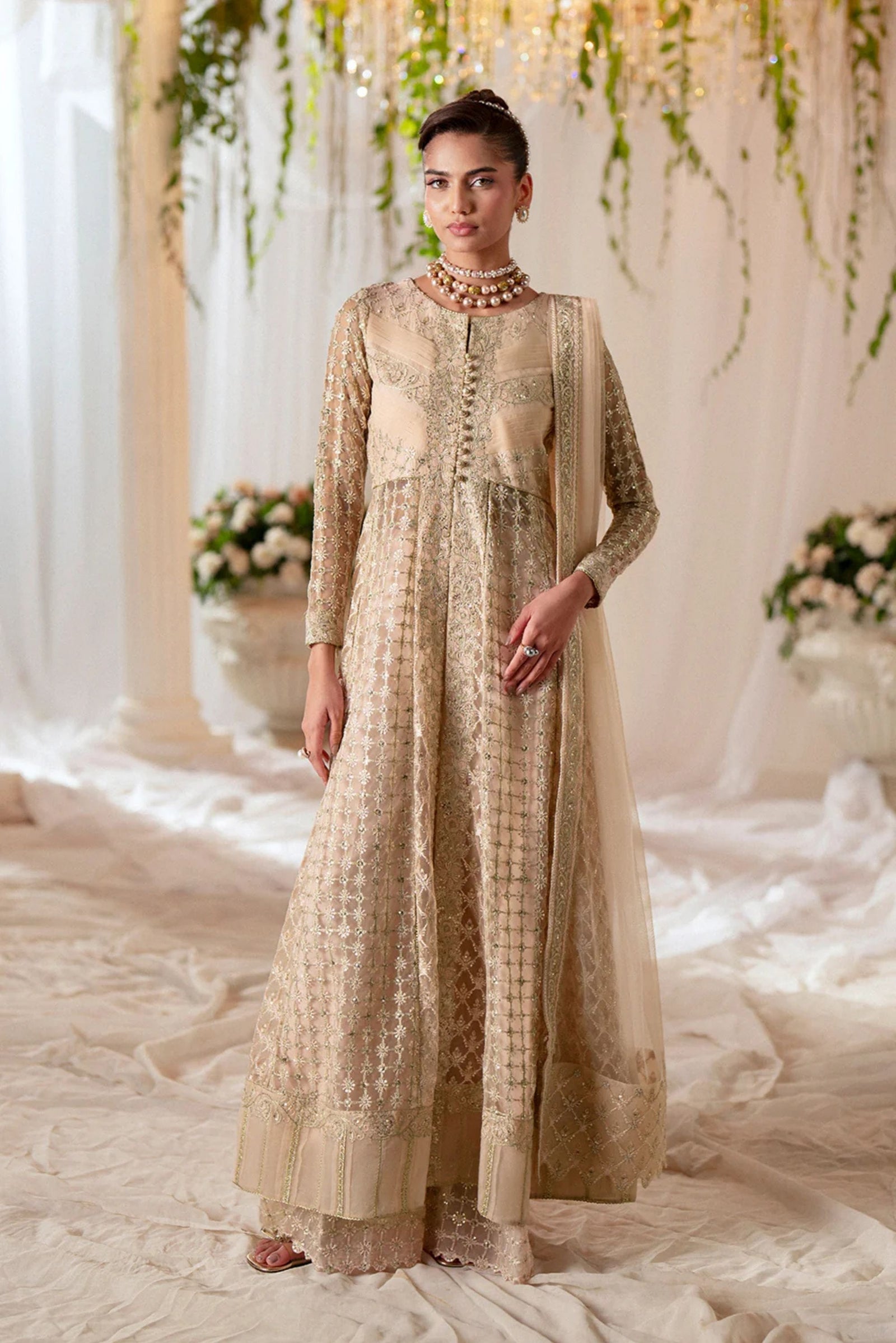 Readymade Pakistani Outfits For Wedding  Function