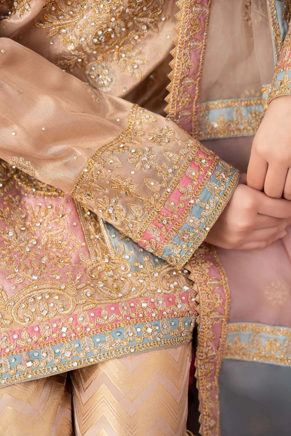 Guest Outfits To Attend Pakistani Wedding