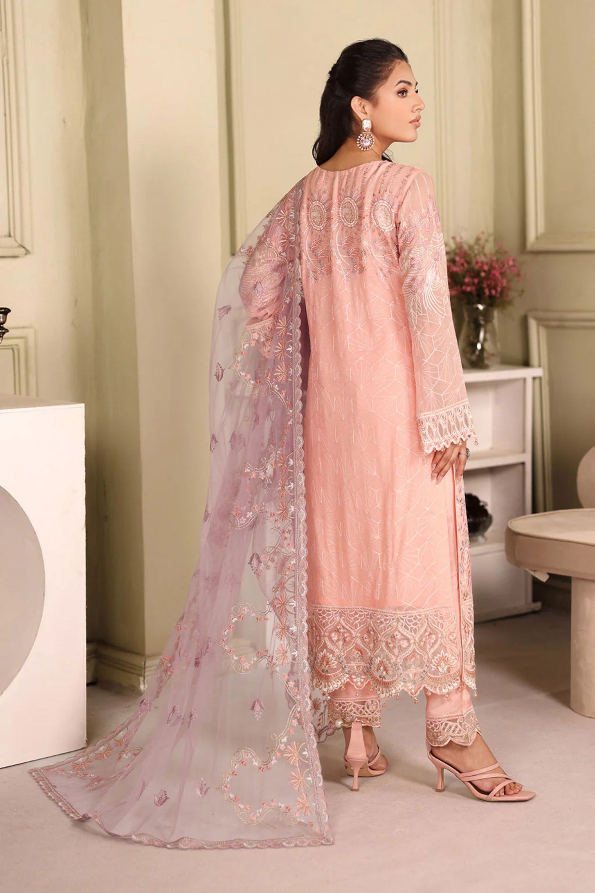 Best Pakistani Wedding Outfits In Sydney AU 