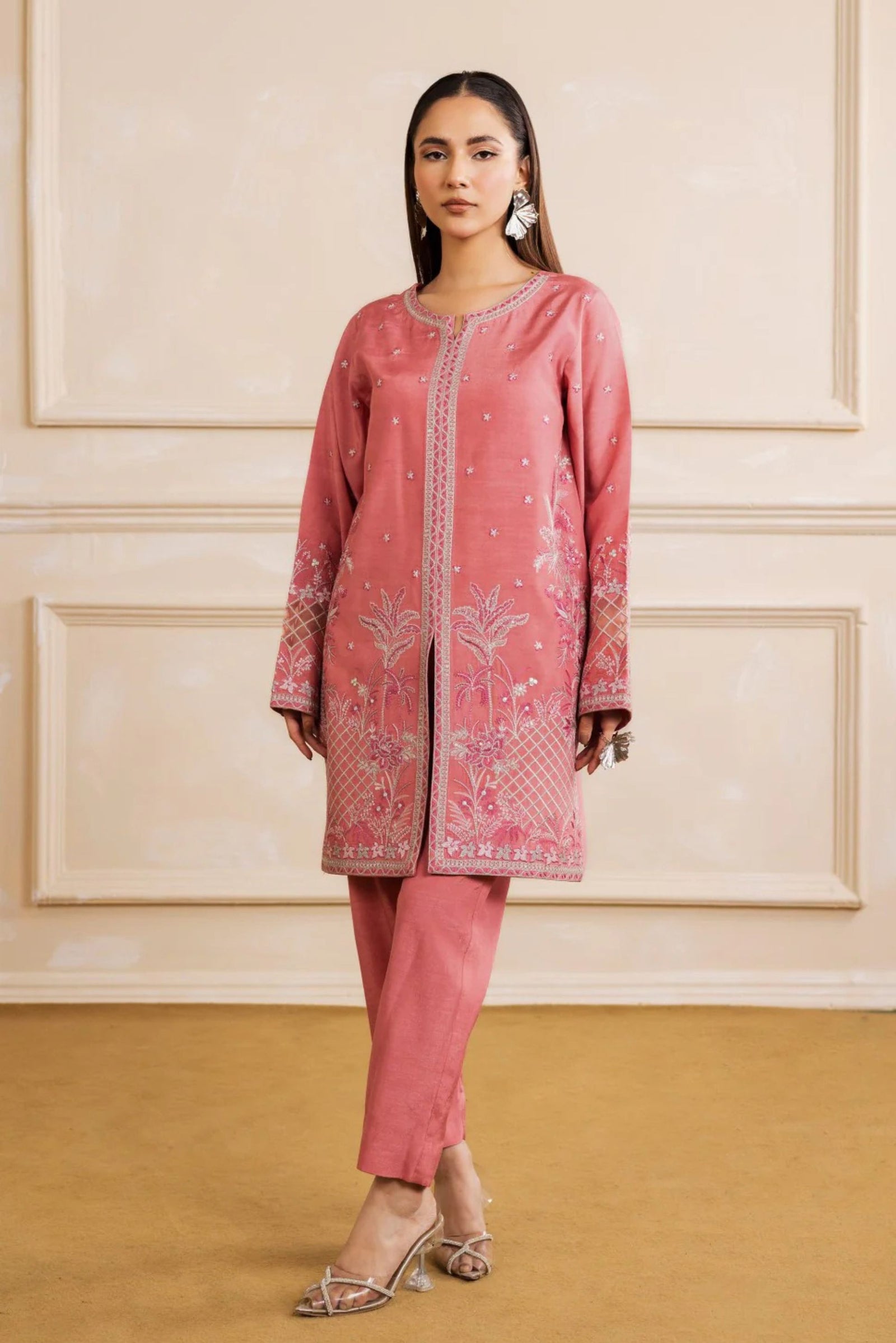 Party wear Pakistani outfits Online