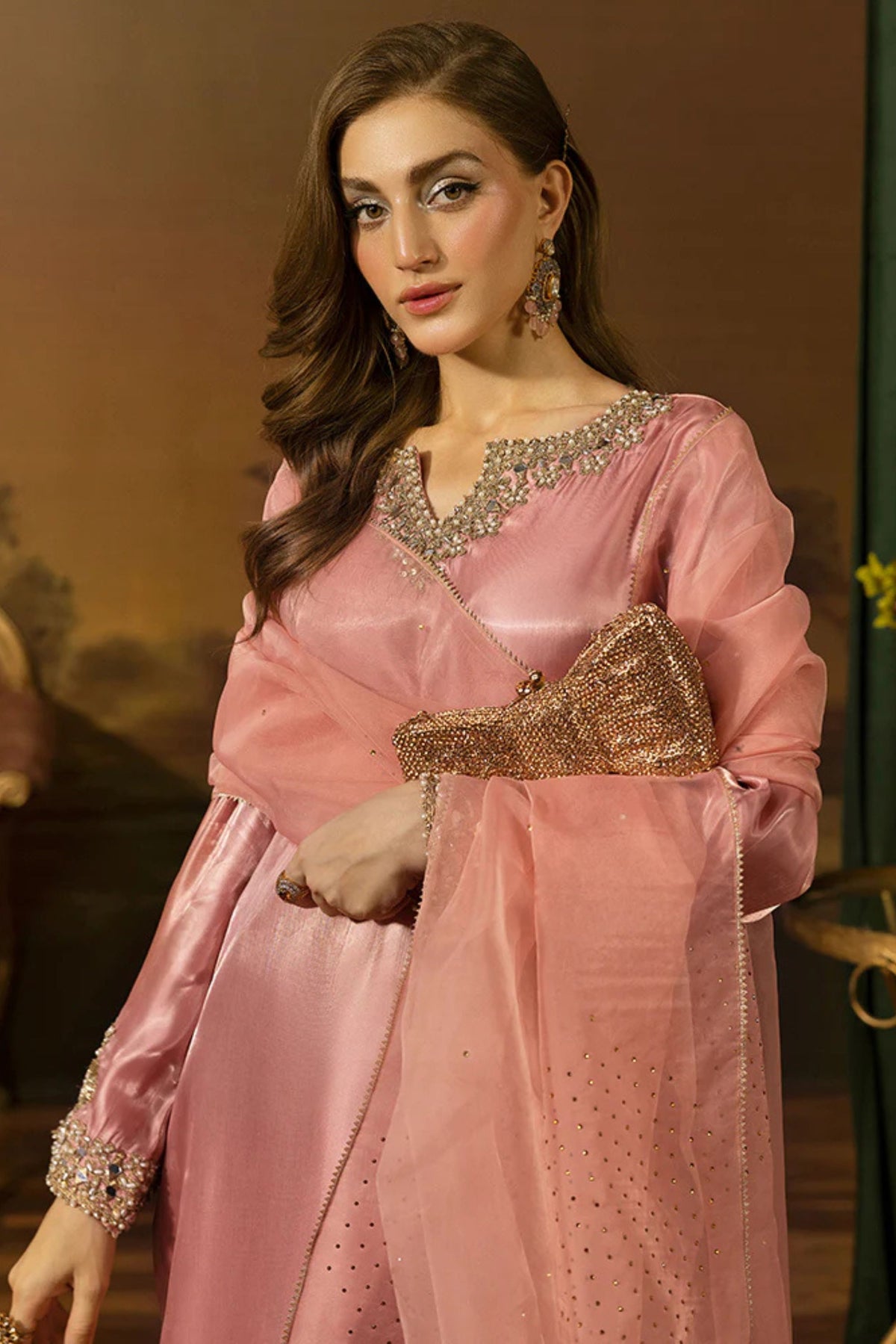 Pakistani Wedding Suits For Women