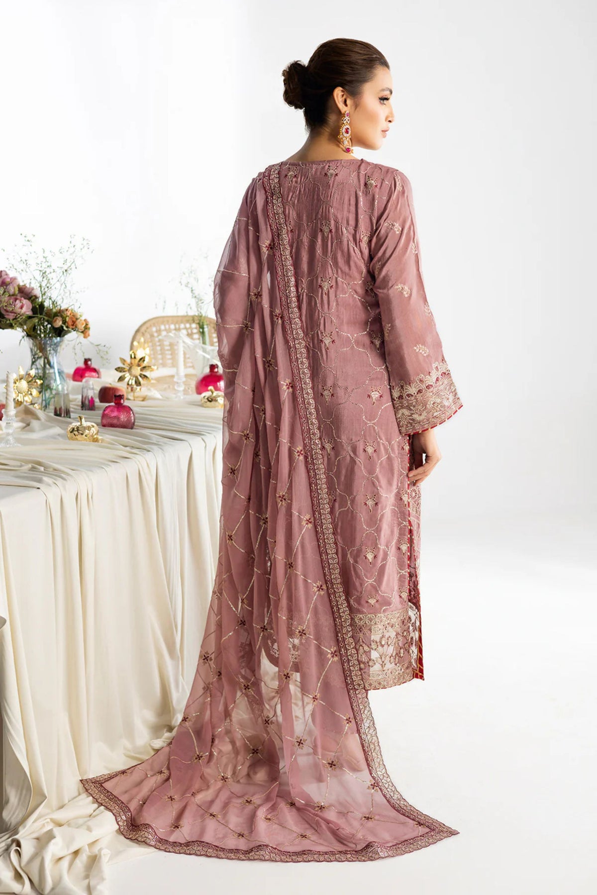Pakistani Wedding Ensembles For Females