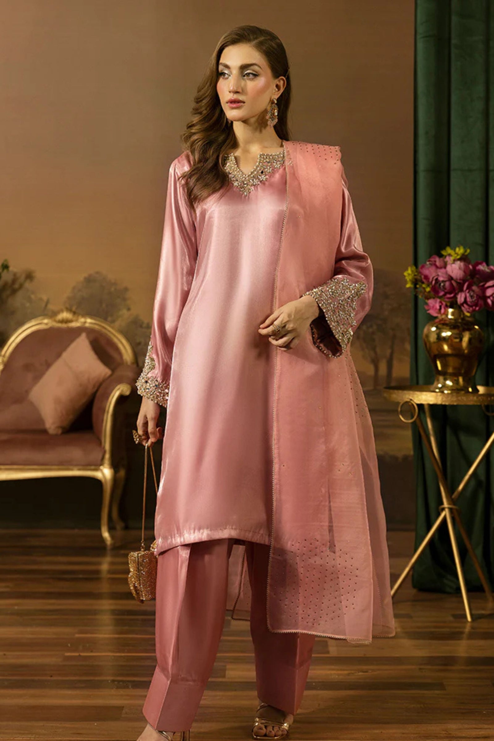 Pakistani Wedding Suits For Women