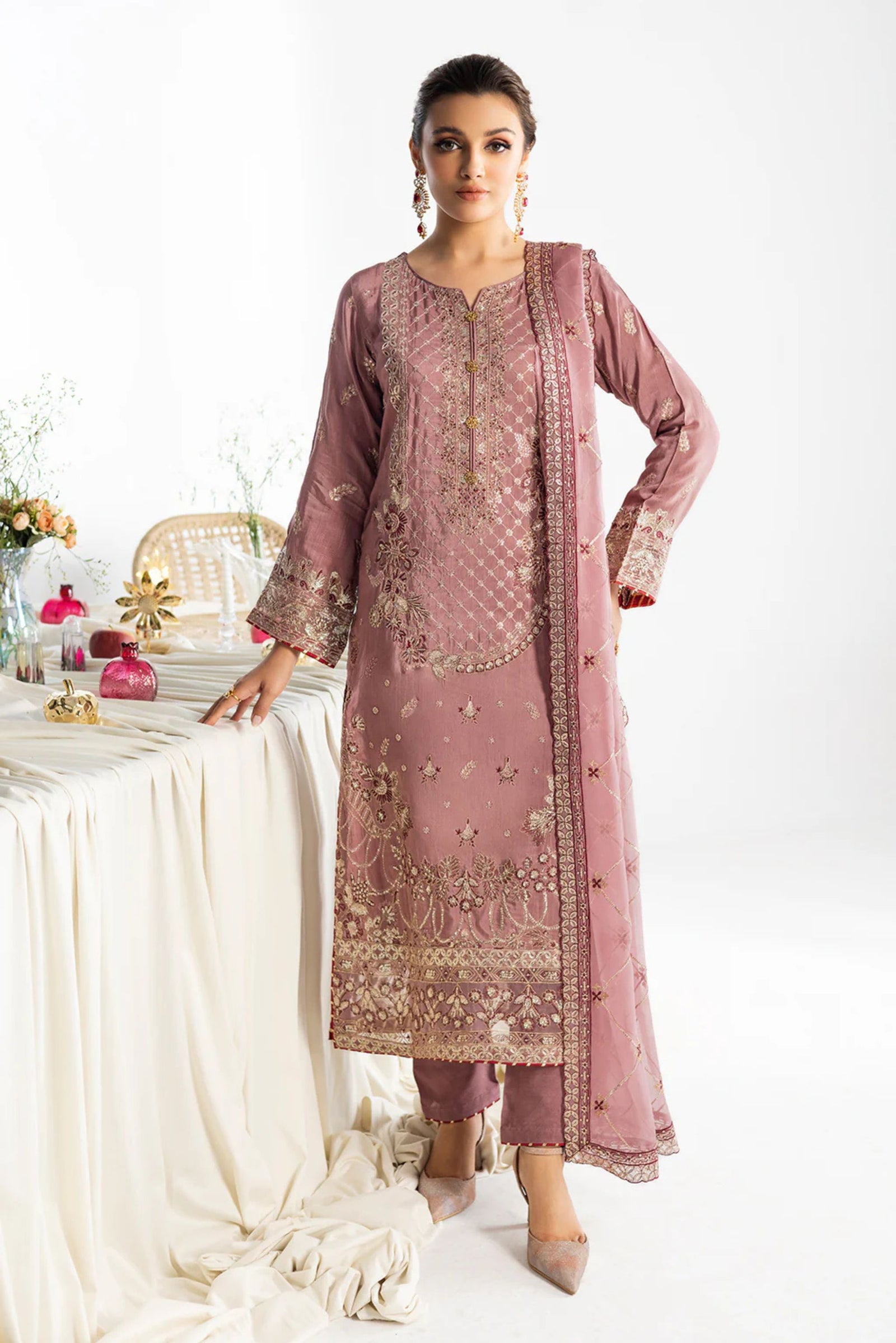 Pakistani Wedding Ensembles For Females