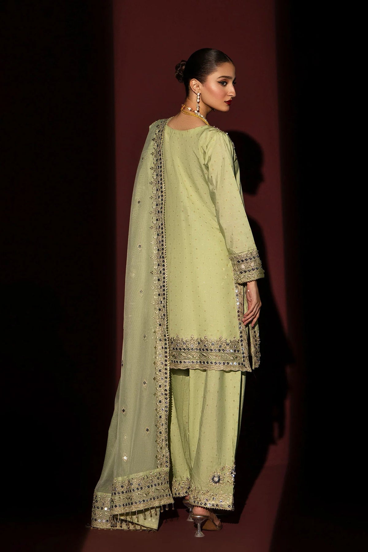 Pakistani Party Wear Dresses Online