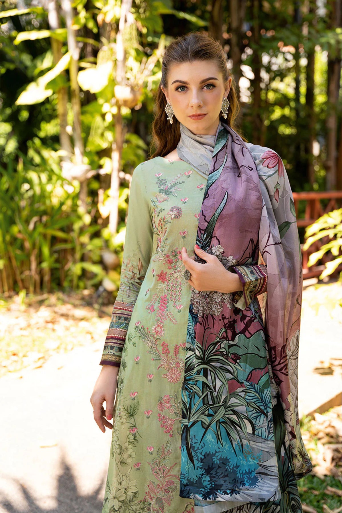 Desi Pakistani Lawn Suits In Australia