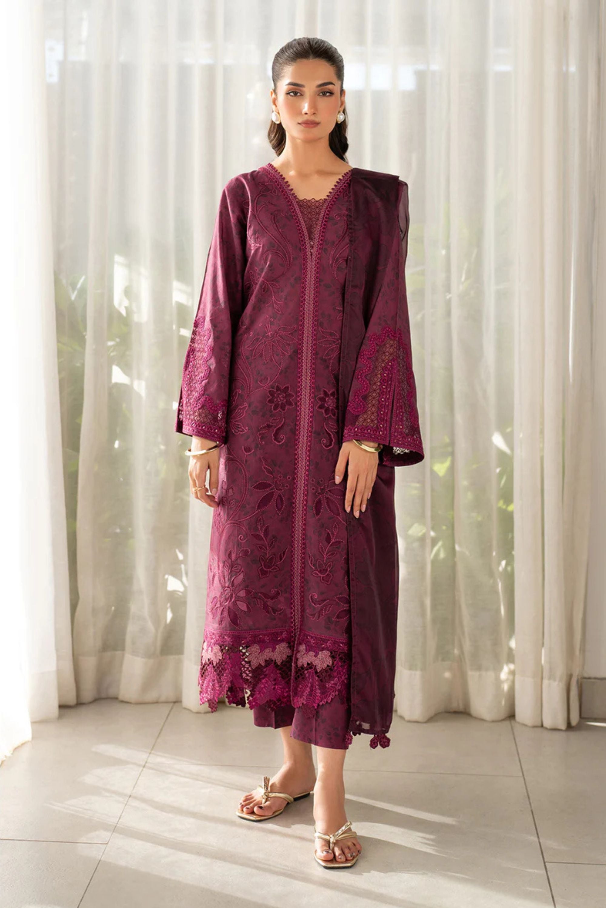 Women Formal Outfits for Get Together