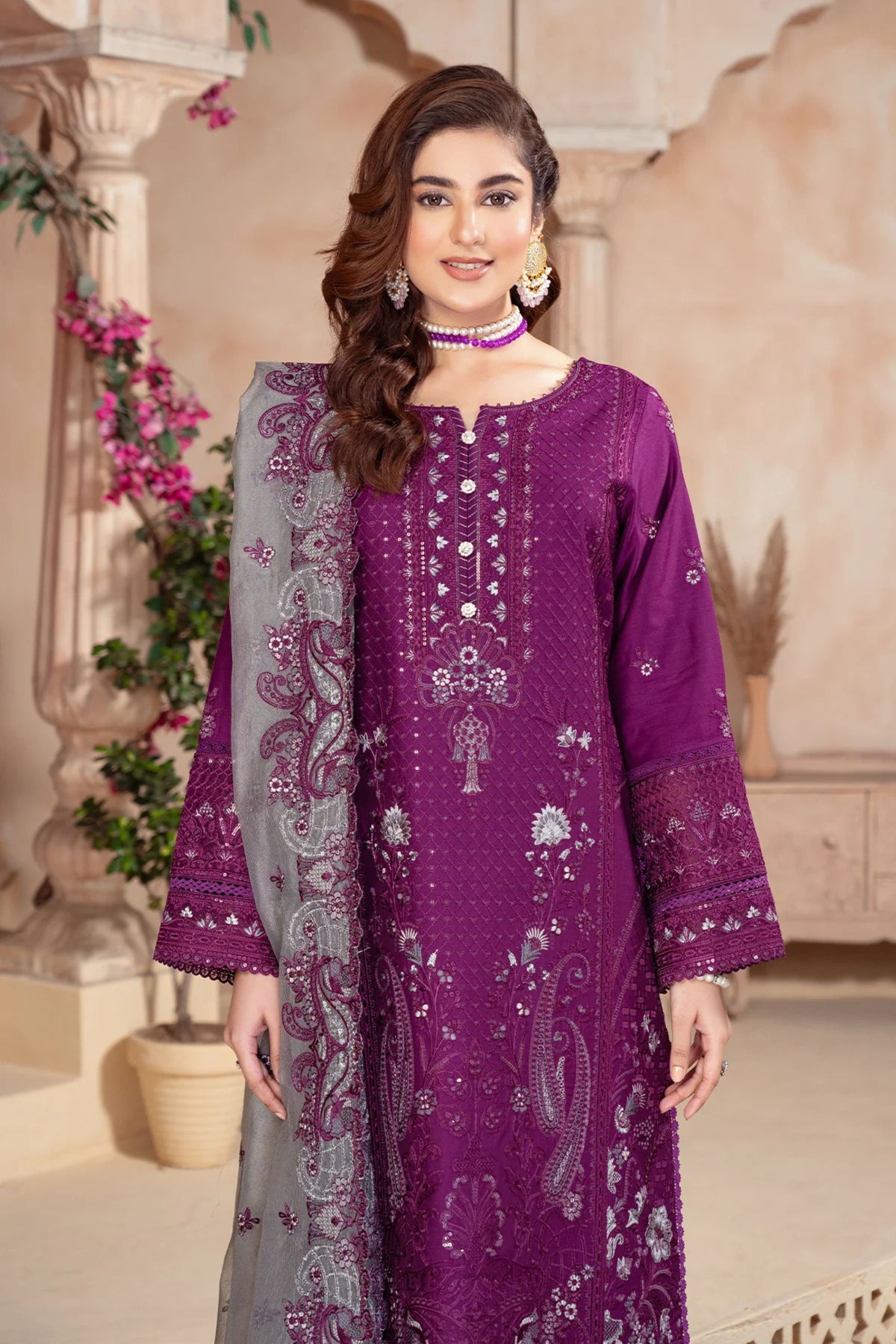Guest Outfits To Attend Pakistani Wedding