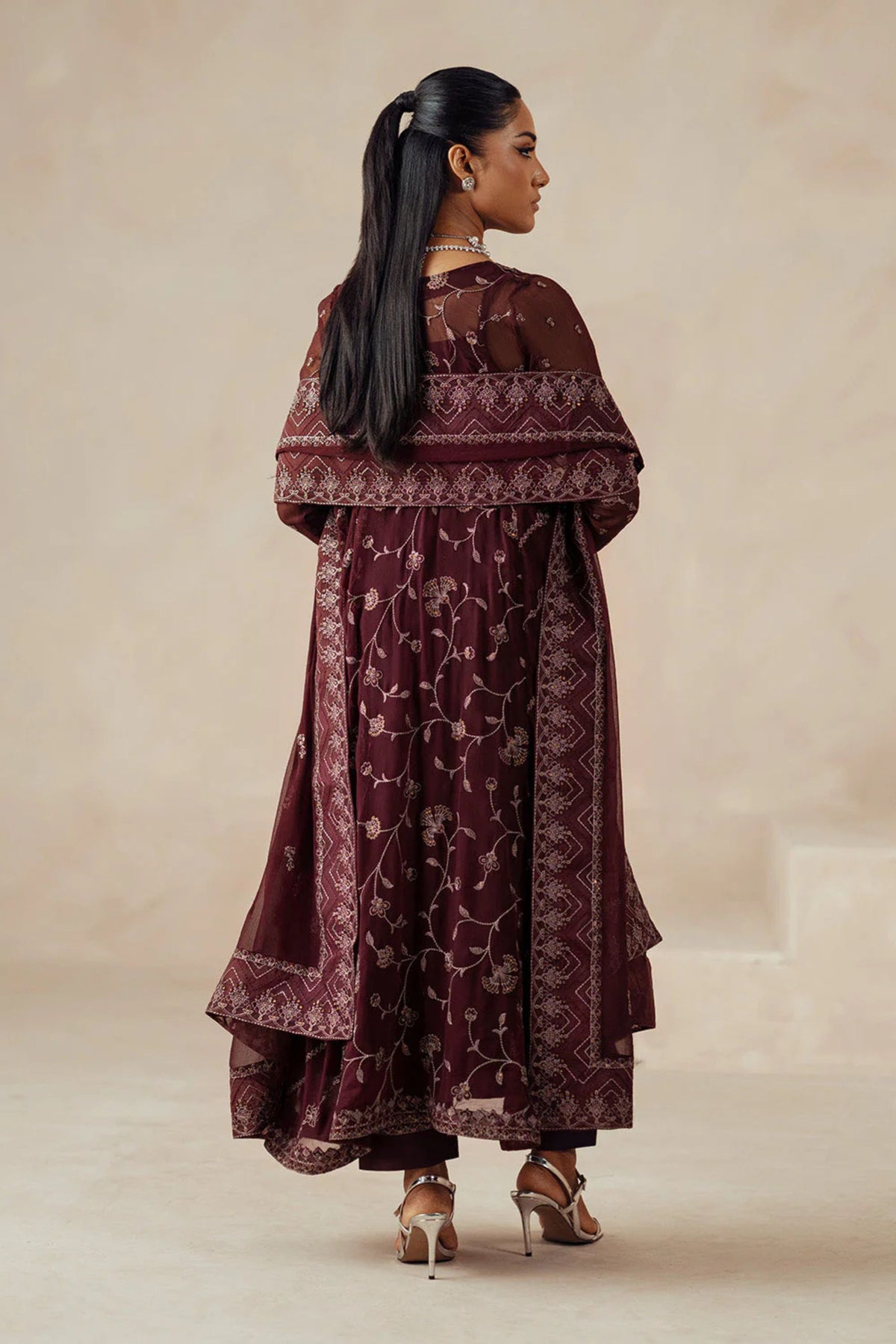 Pakistani Wedding Party Suits For Females In Queensborough
