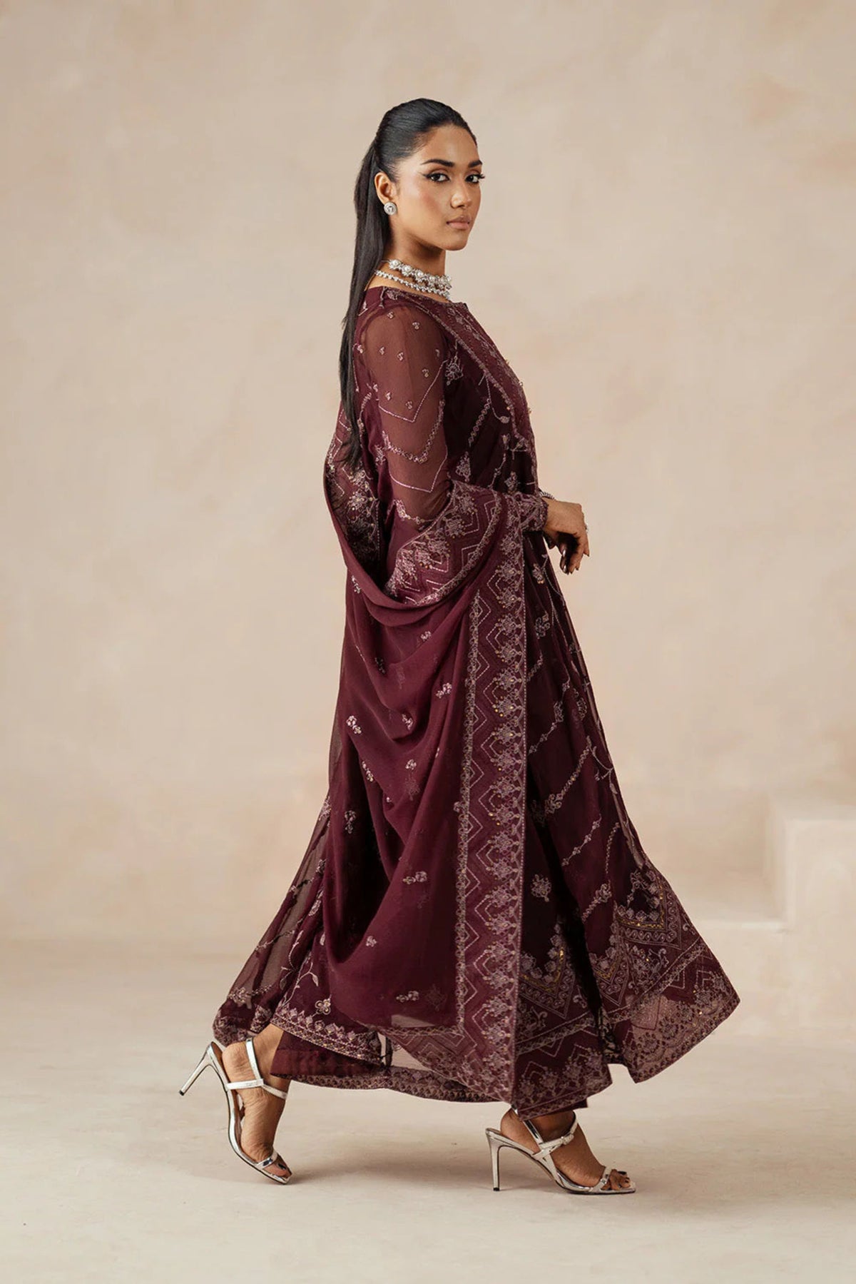 Pakistani Wedding Party Suits For Females In Queensborough