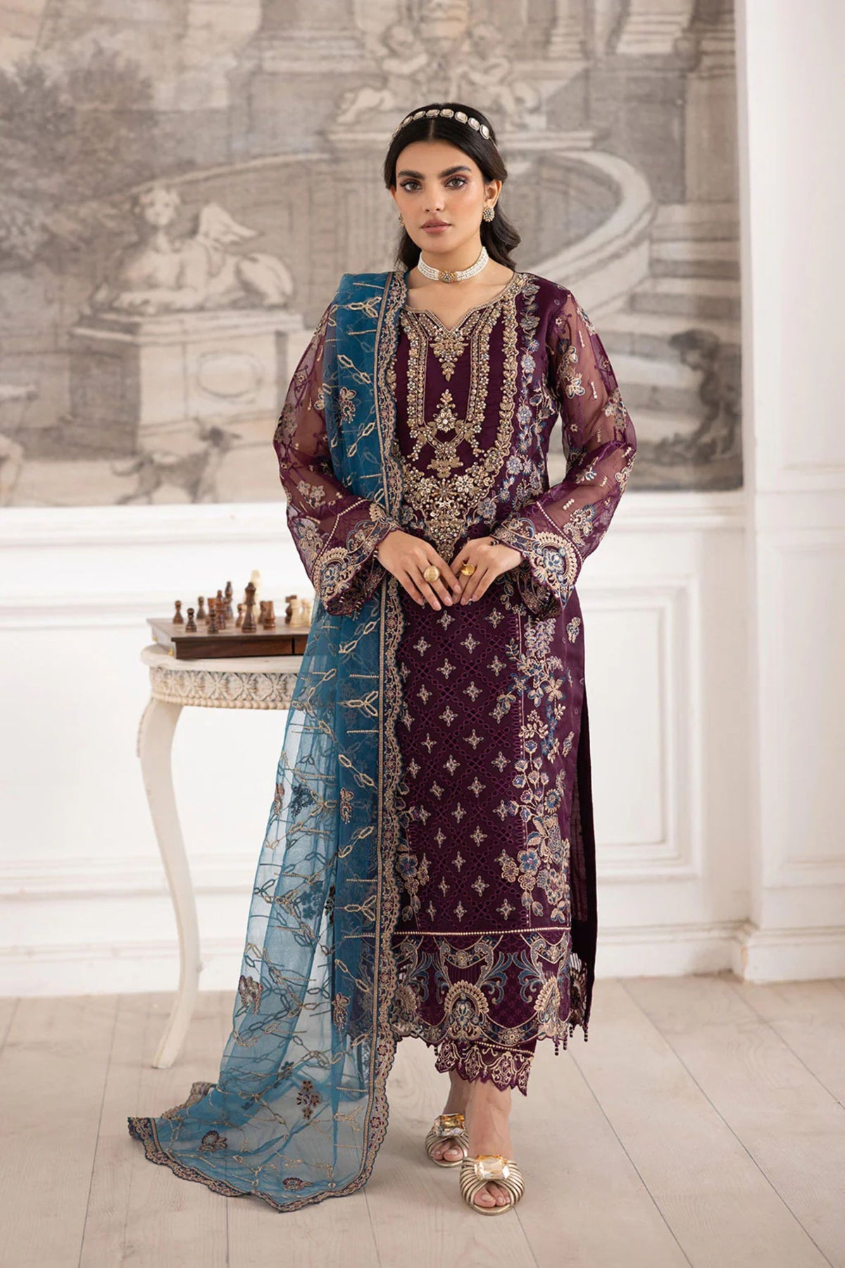 Formal Suits For Pakistani Wedding Function