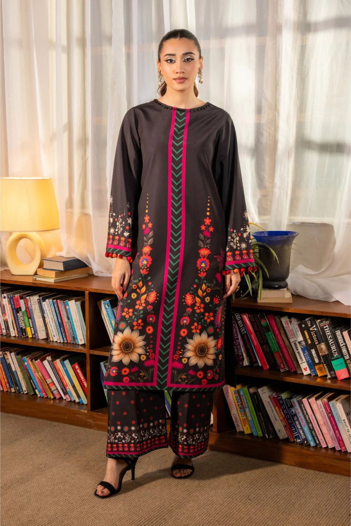 Pakistani Formal Wears For Women