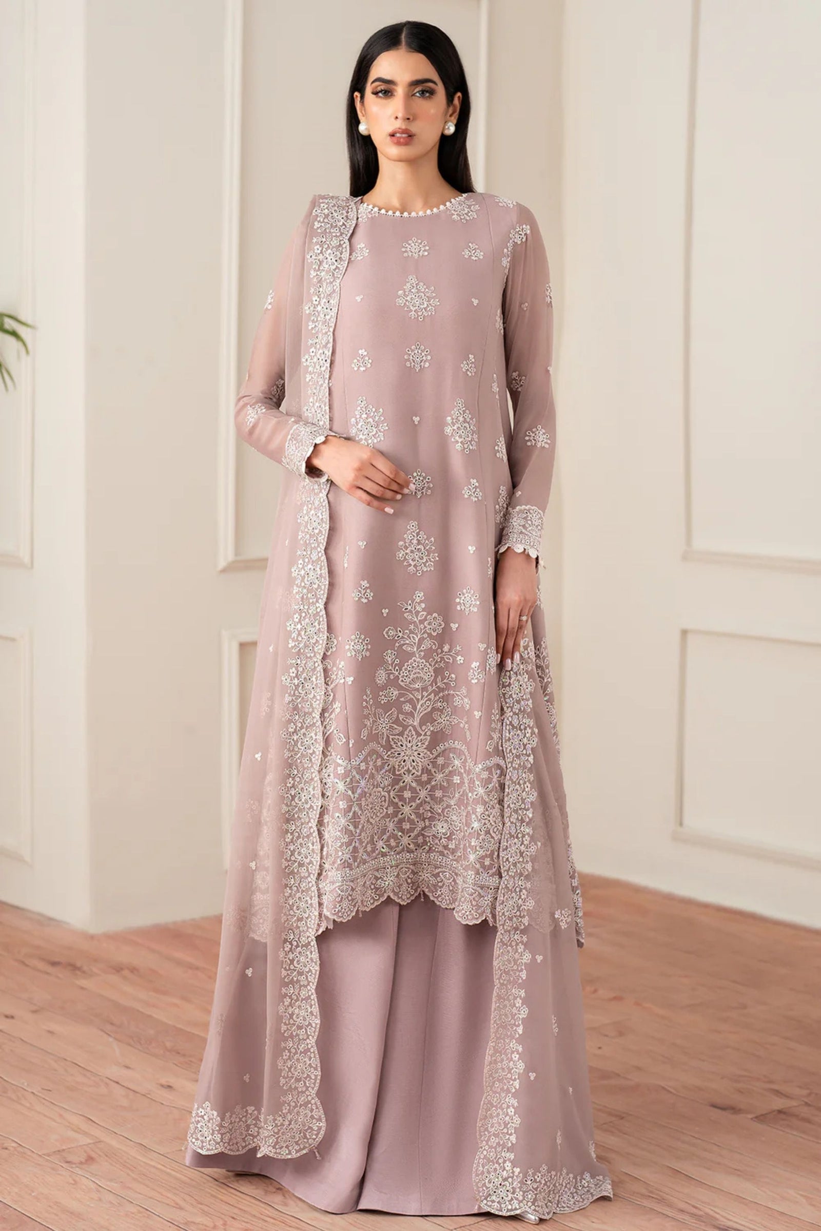 Wedding Outfits For Women Pakistani 