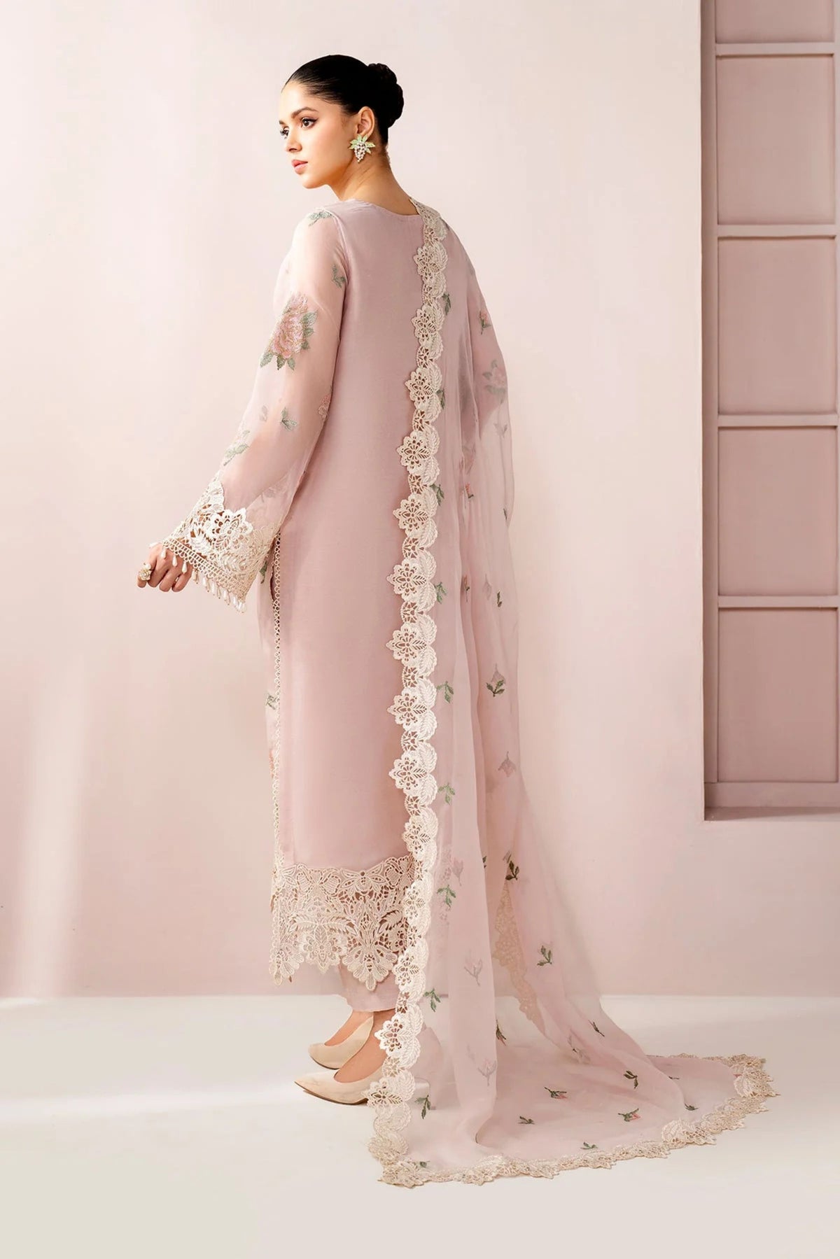 Fancy Suits For Pakistani Wedding In Sydney