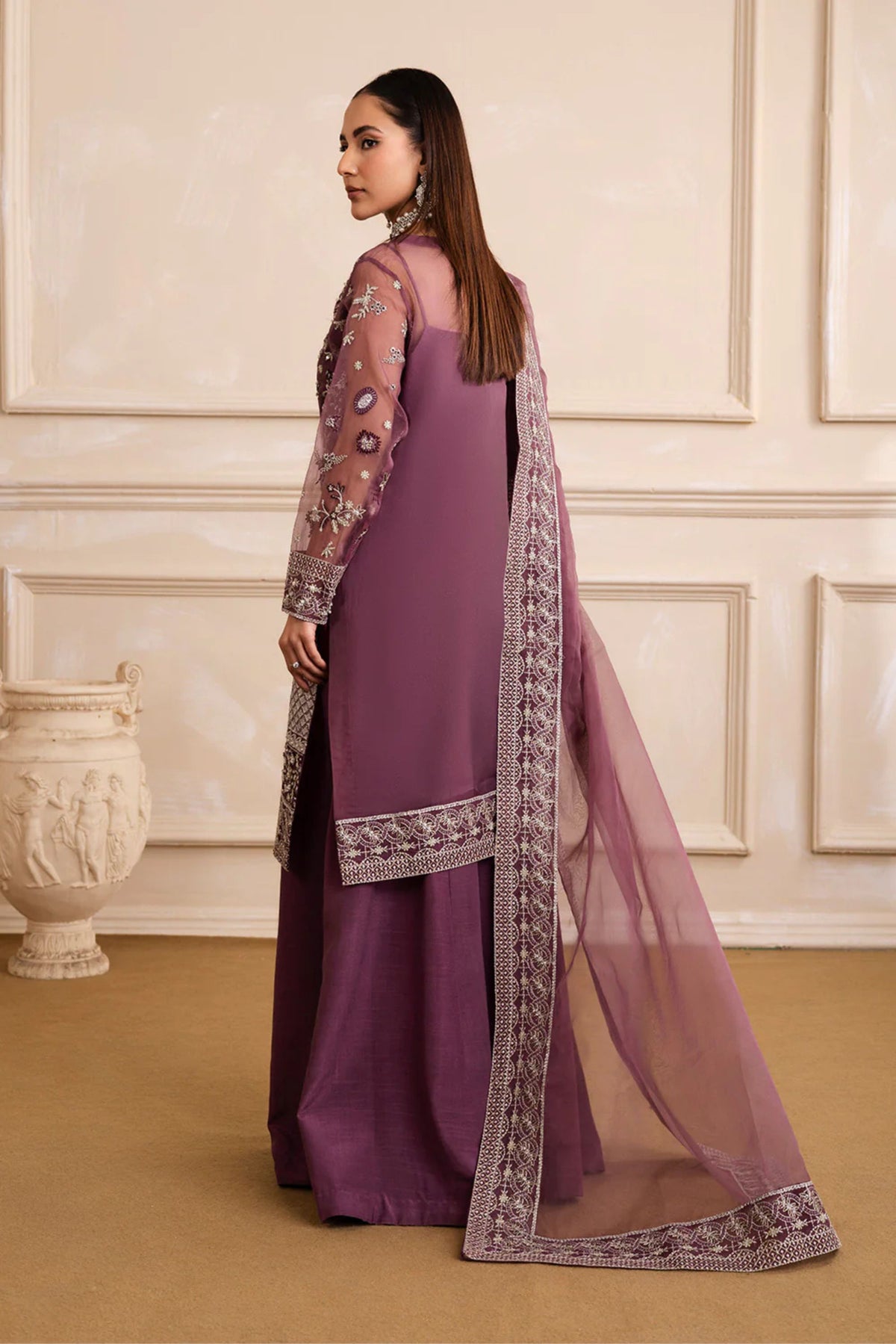 Pakistani Wedding Sharara Suits For Dholki