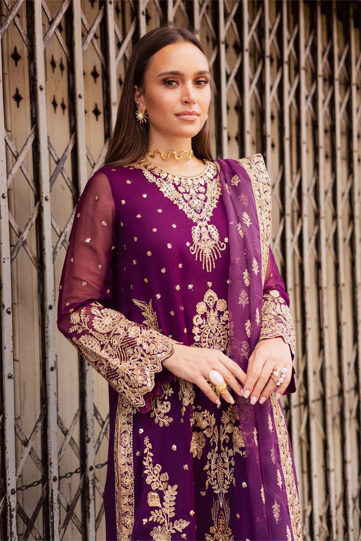 Pakistani Mehndi Night Outfit In UK