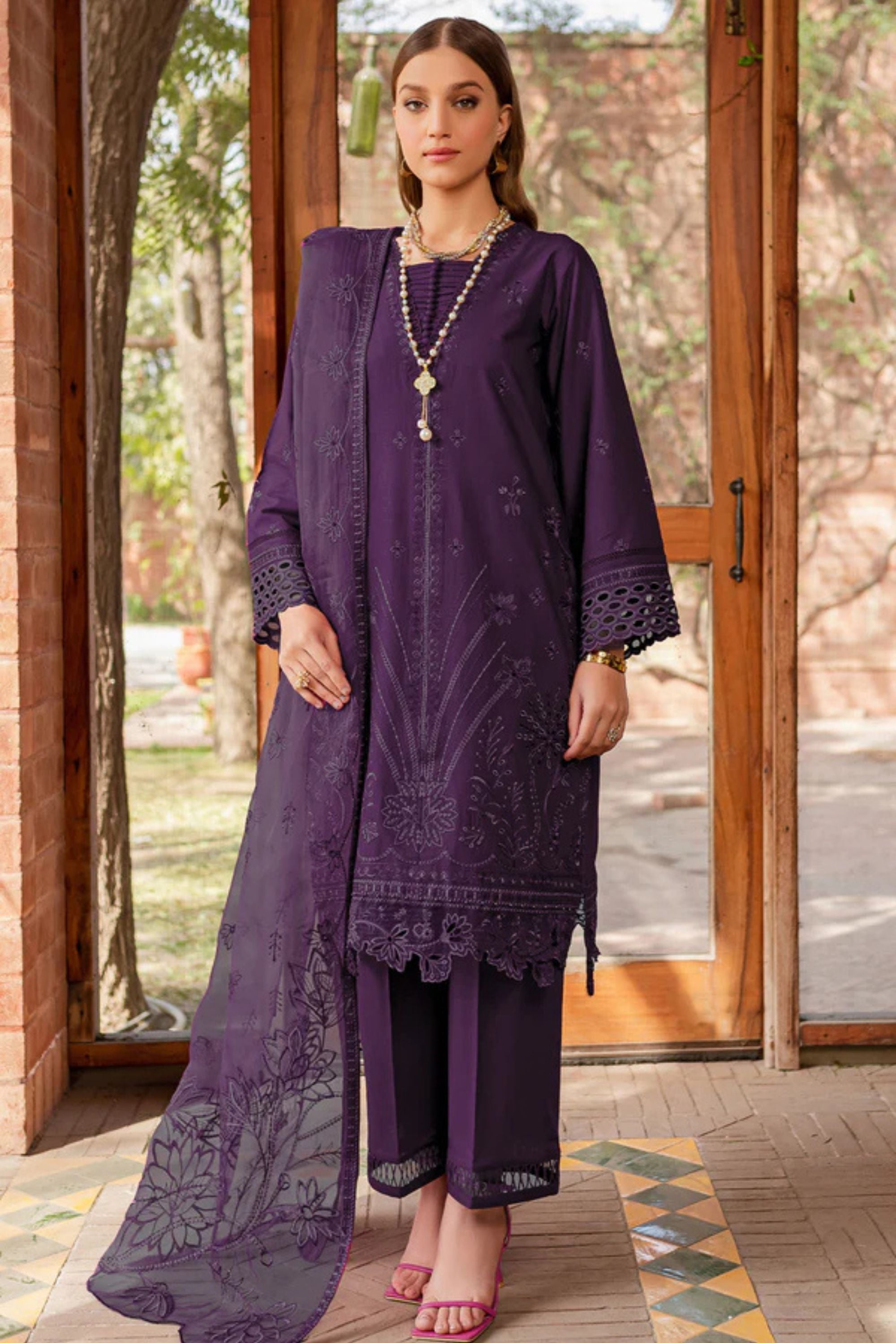 Pakistani Lawn Suits For Women | Canberra AU