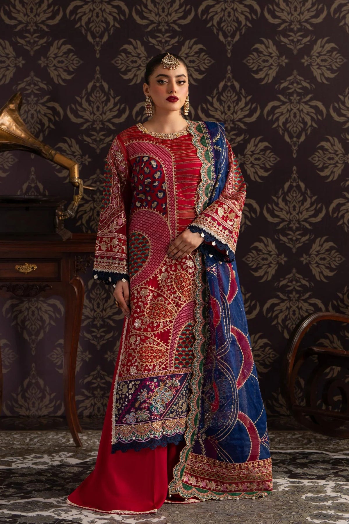 Pakistani Party Wear Dresses Online