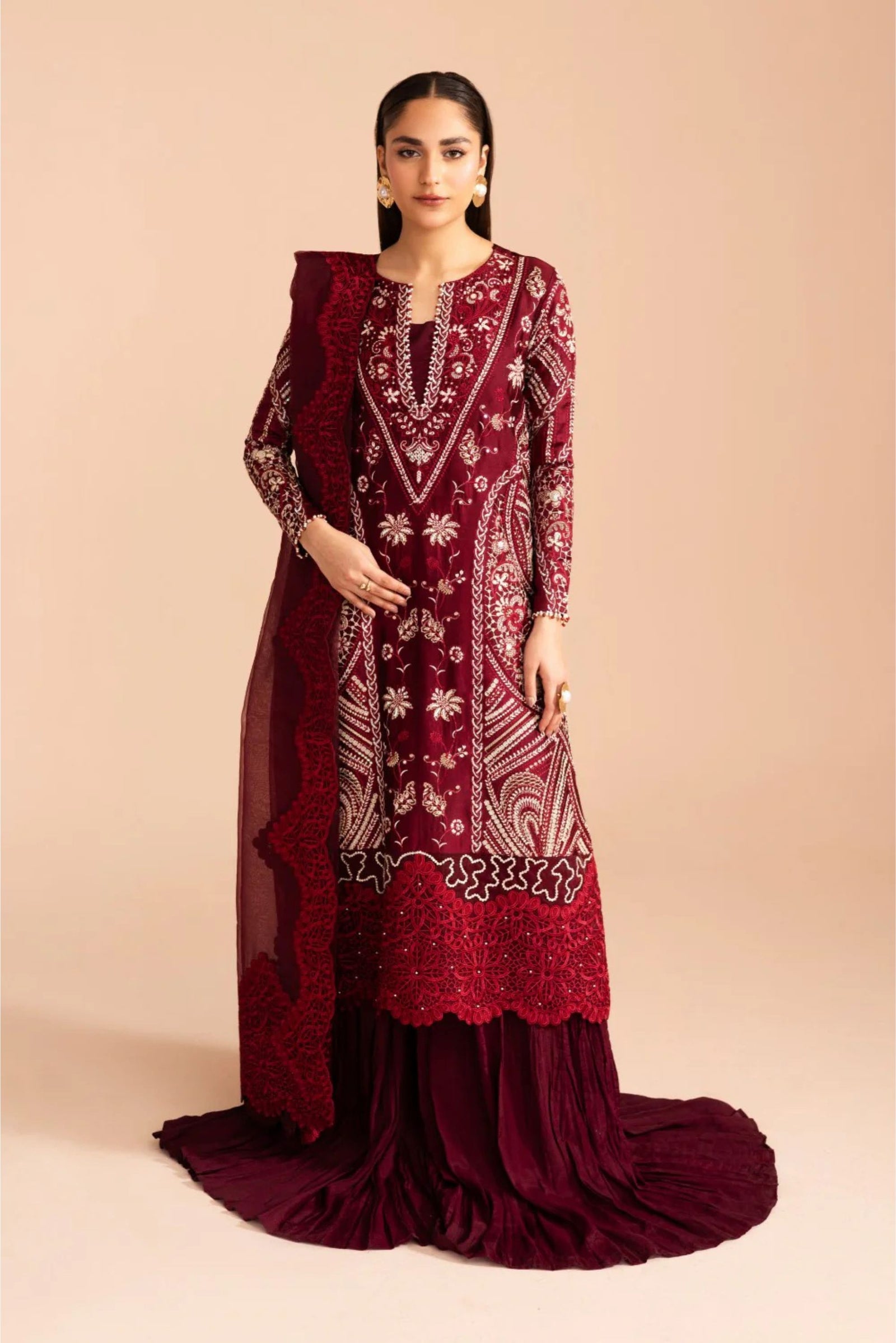 Wedding wear Pakistani outfits Online