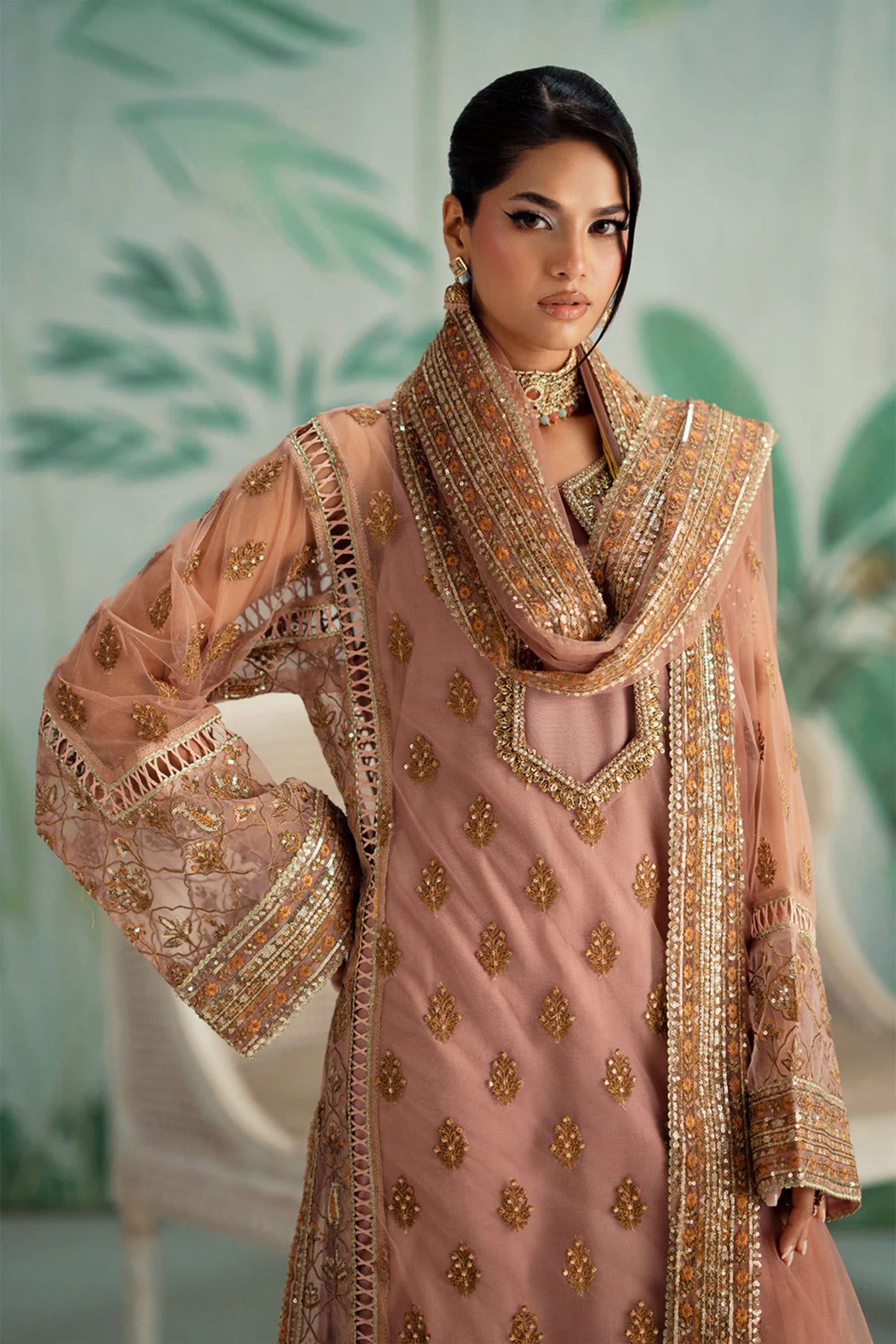 Pakistani Ladies Wedding Outfits UK