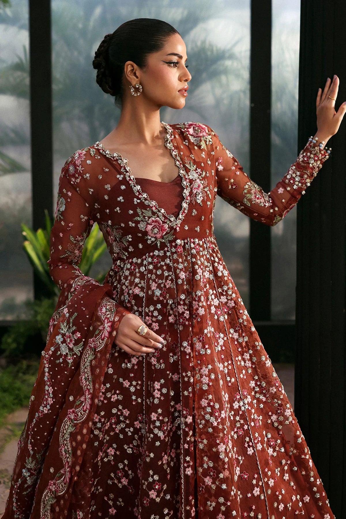 Pakistani Formal Gown For Wedding
