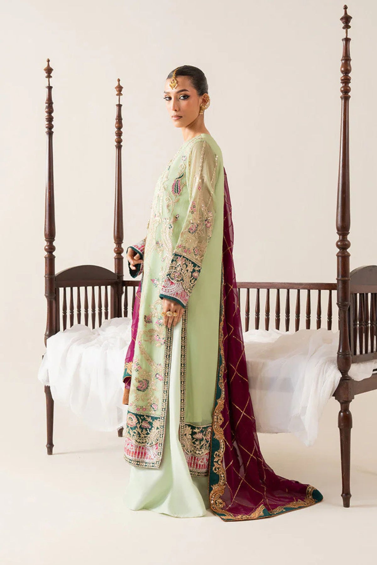 Pakistani Wedding Dresses For Ladies