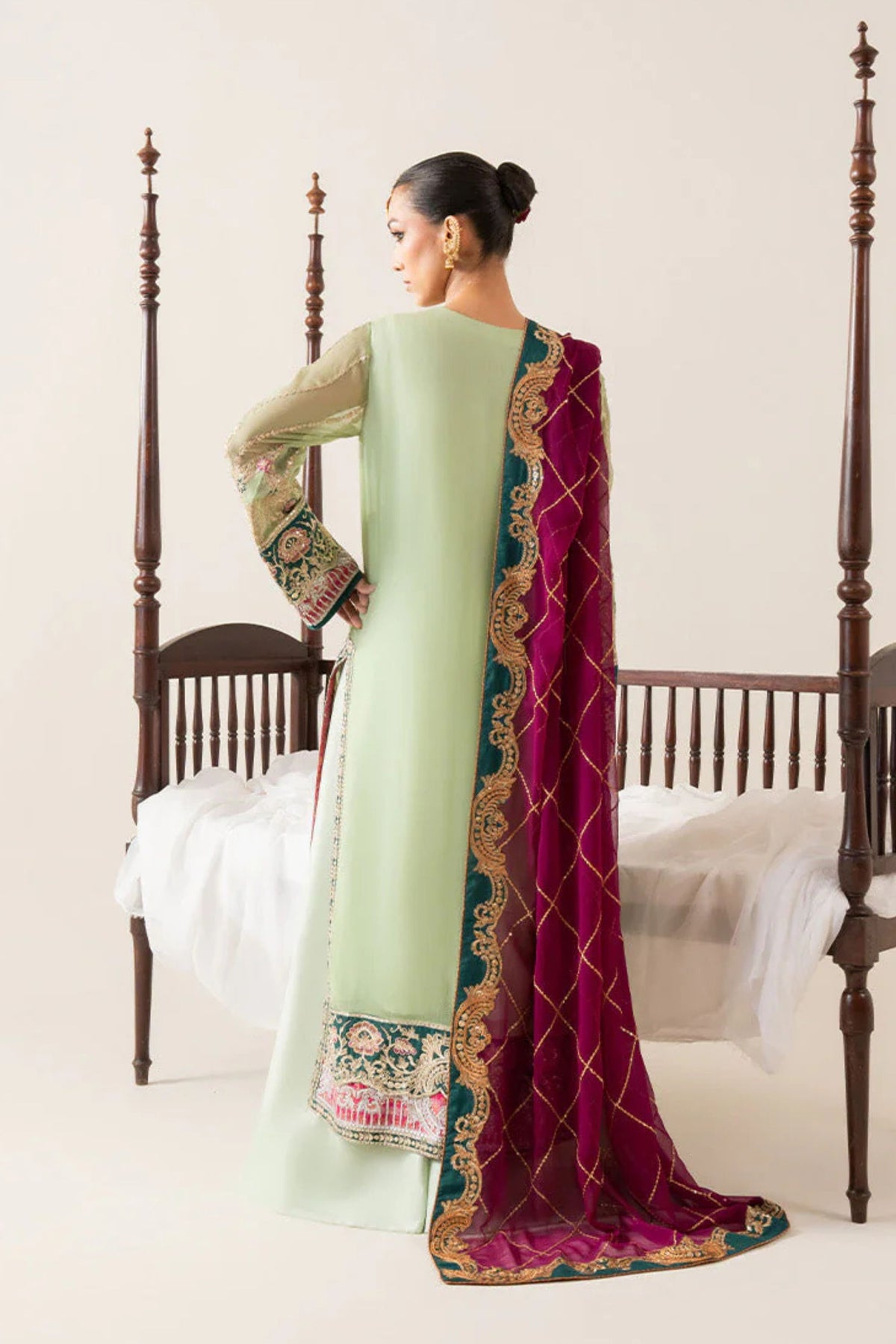 Pakistani Wedding Dresses For Ladies
