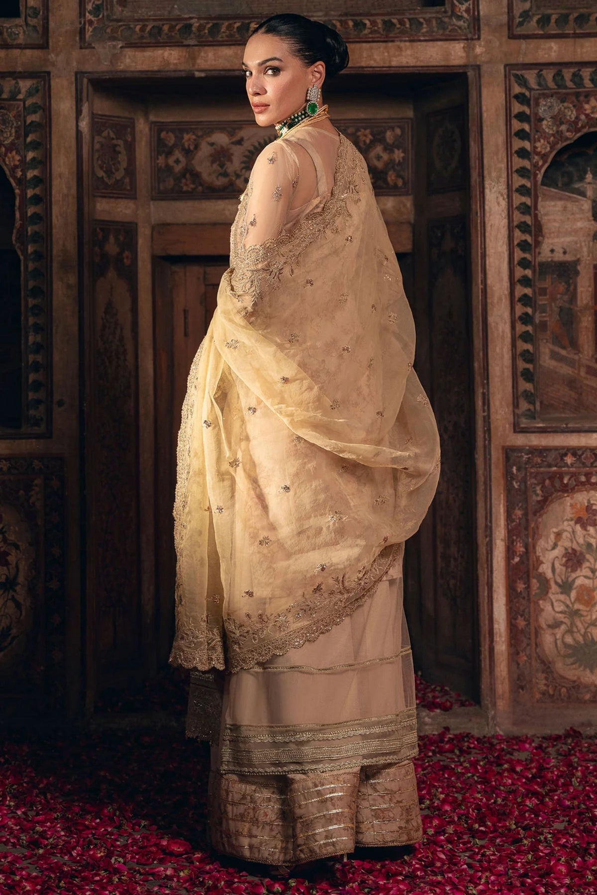 Pakistani Wedding Dresses For Ladies In Perth AU