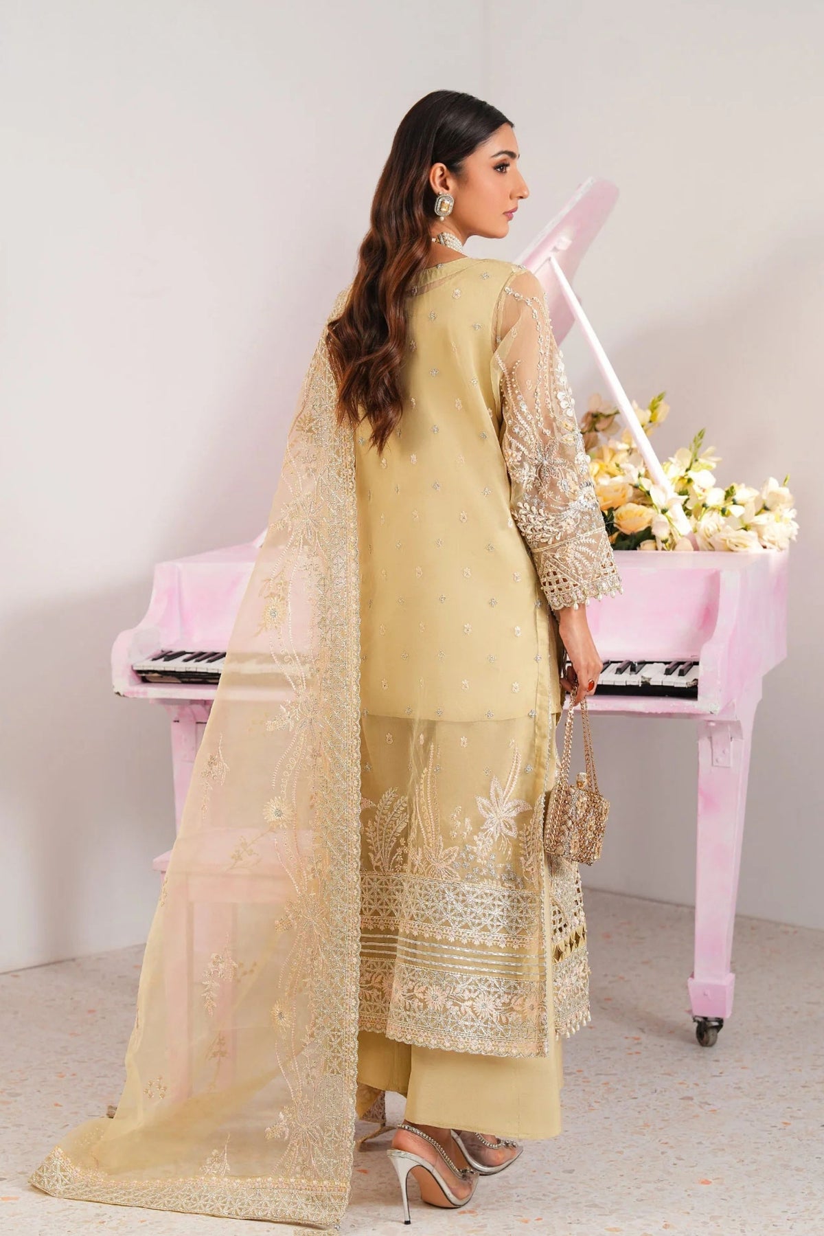Pakistani Readymade 3PC Outfit
