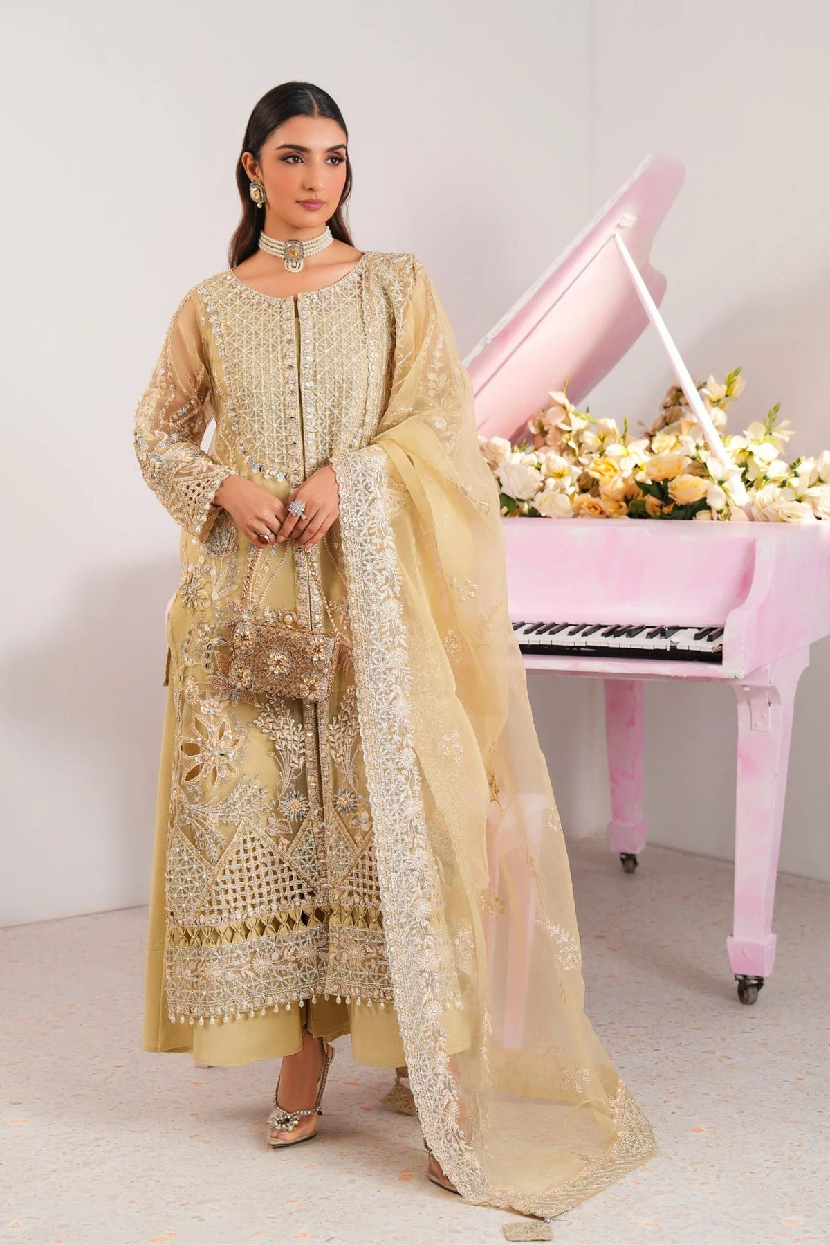 Pakistani Readymade 3PC Outfit