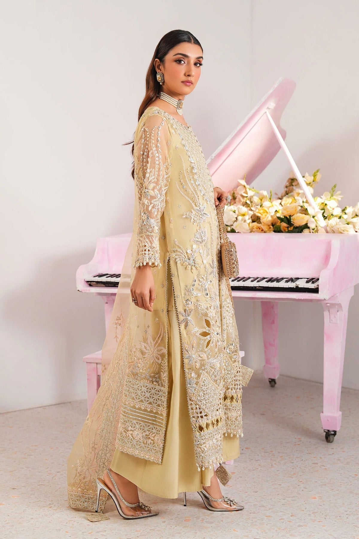 Pakistani Readymade 3PC Outfit