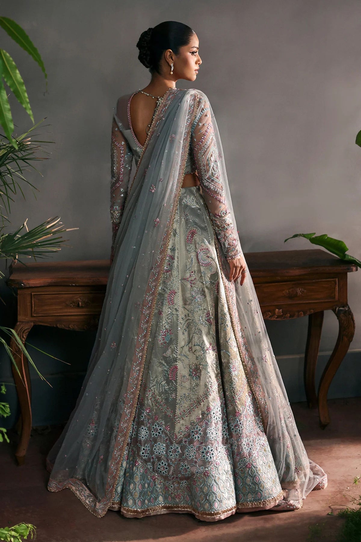 Pakistani Wedding Fashion For Women 