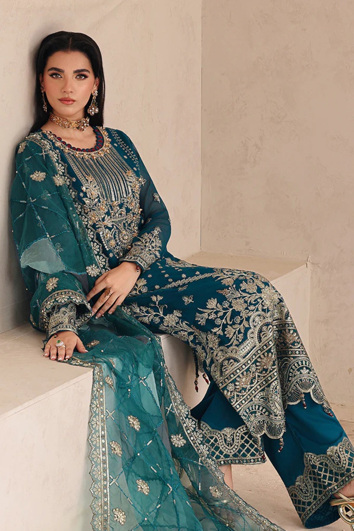 ready to wear pakistani dresses