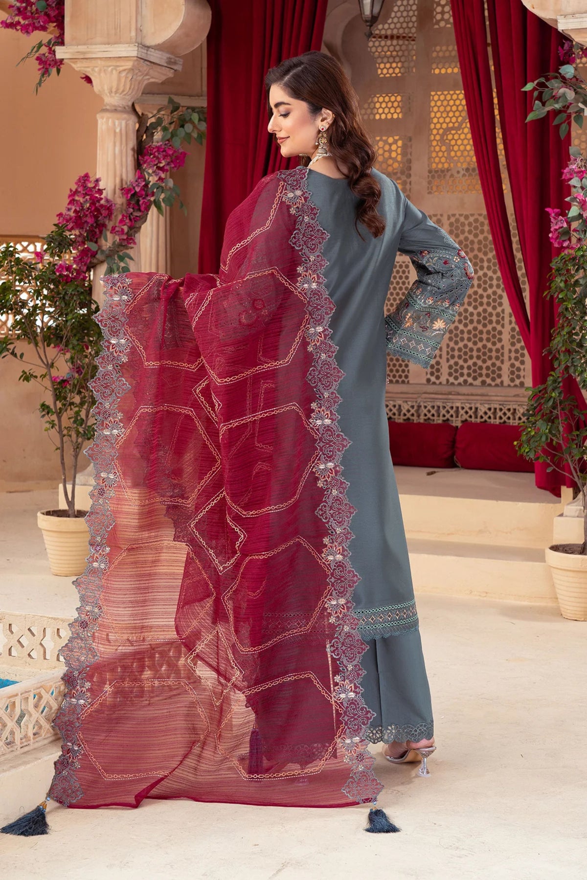 Best Pakistani Wedding Outfits In Sydney AU