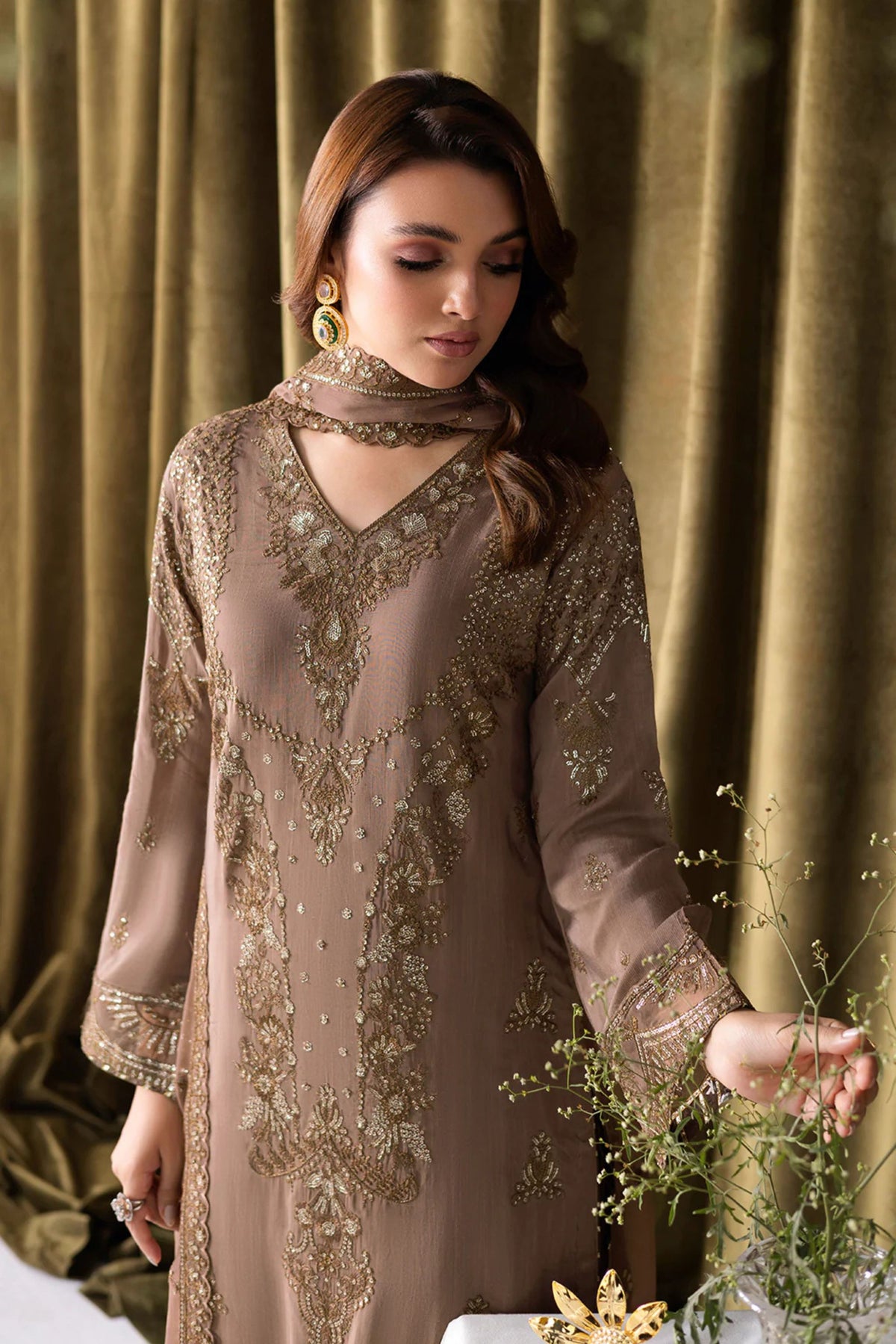 Pakistani Formal Dress For Wedding