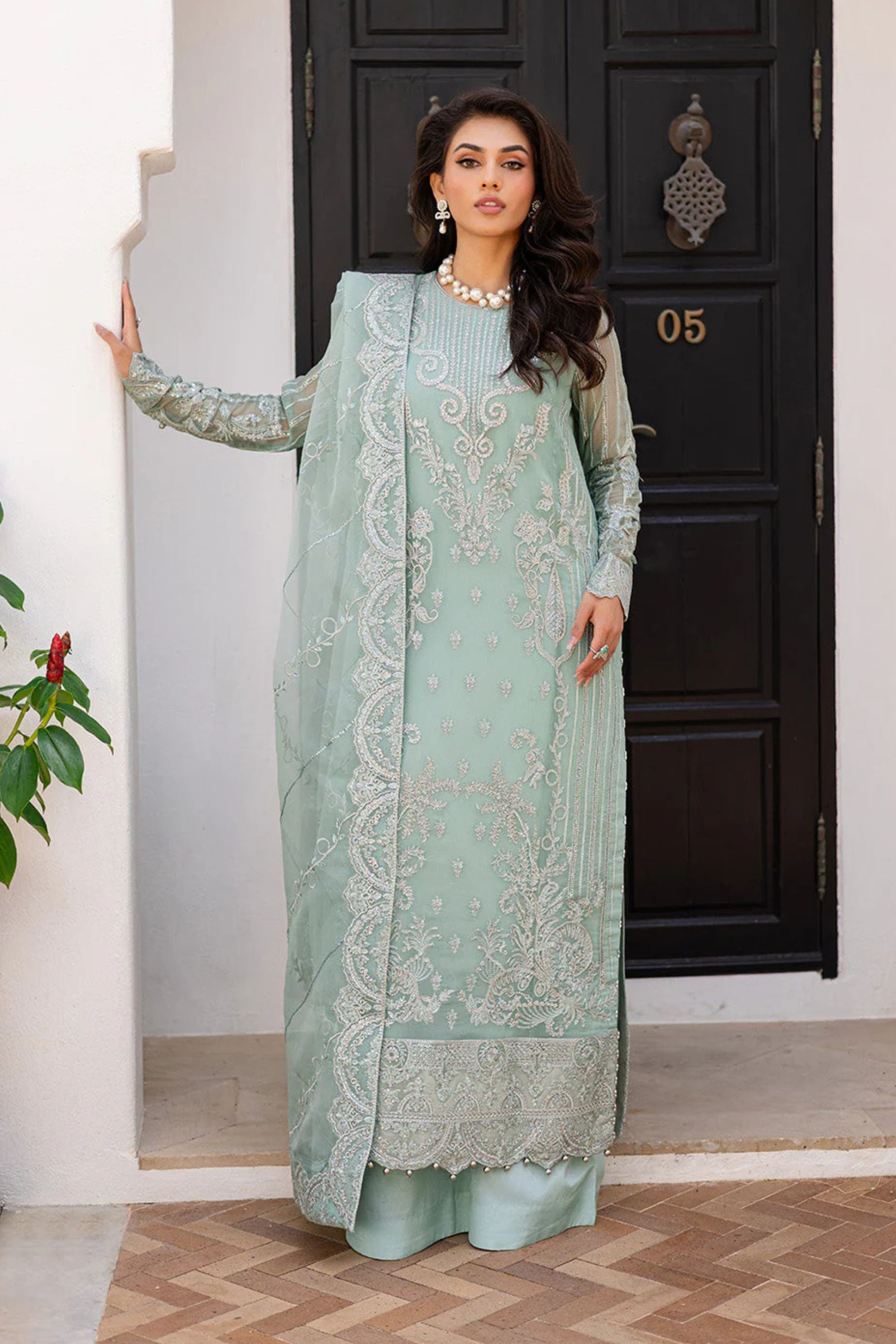 Pakistani Wedding Formal Suits To Attend Wedding