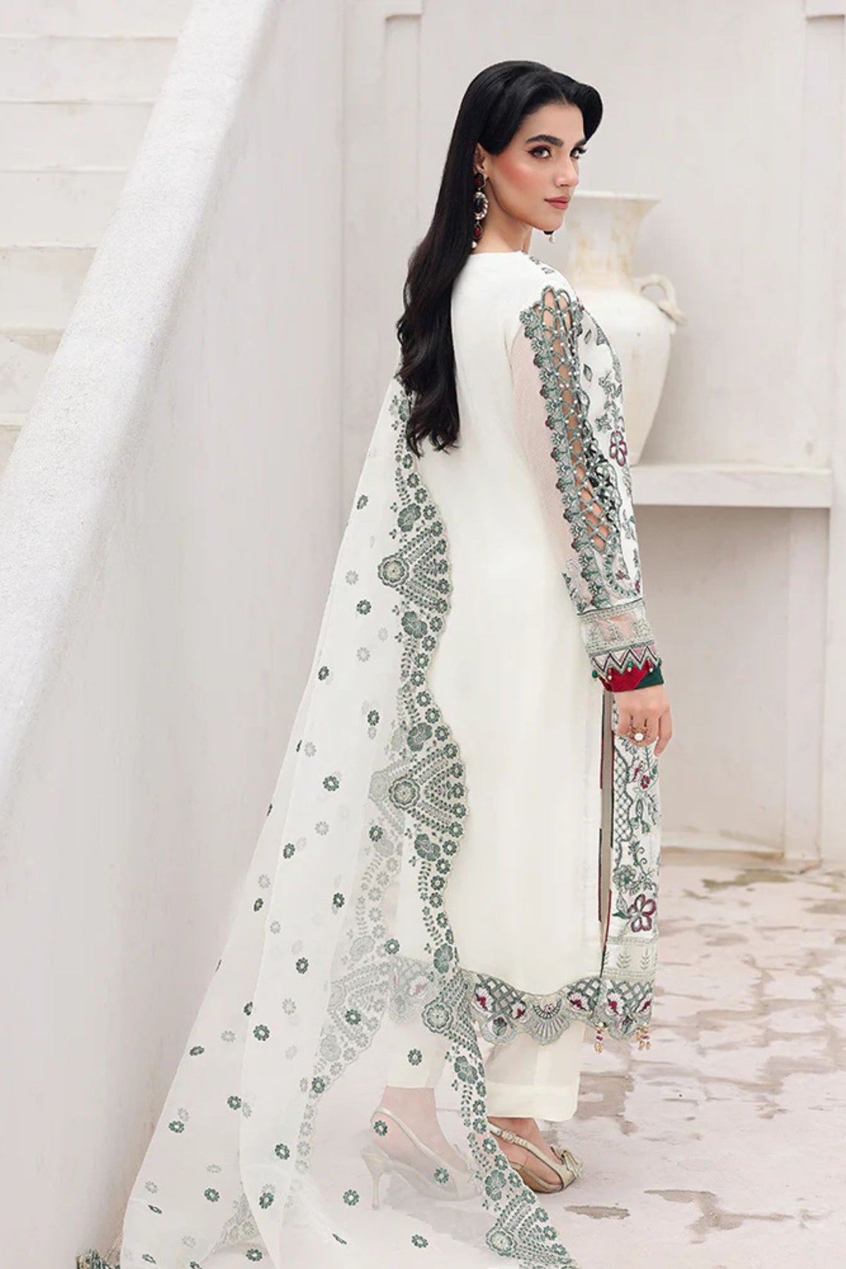 Pakistani Formal Salwar Suit For Ladies