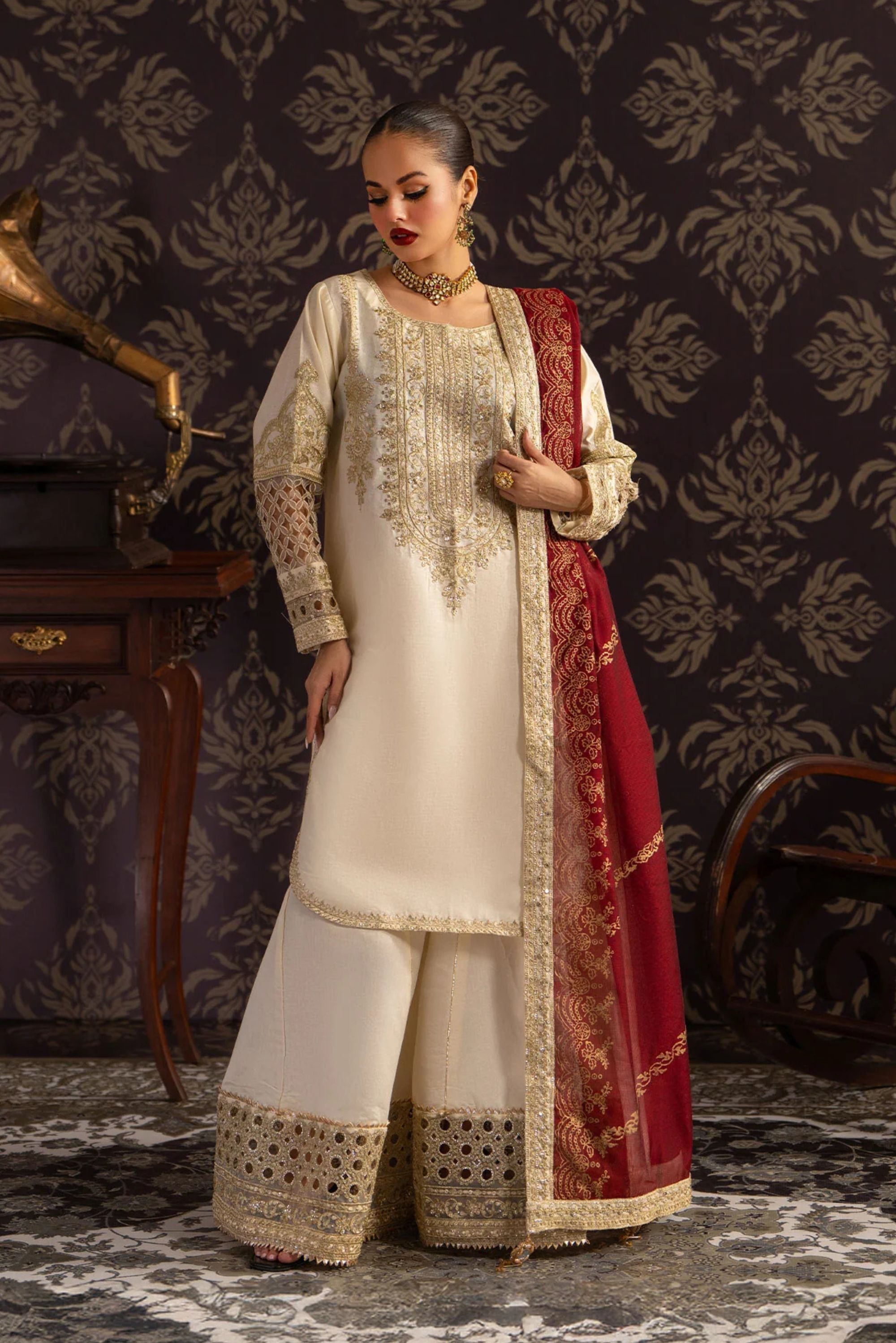 Pakistani Party Wear Dresses Online